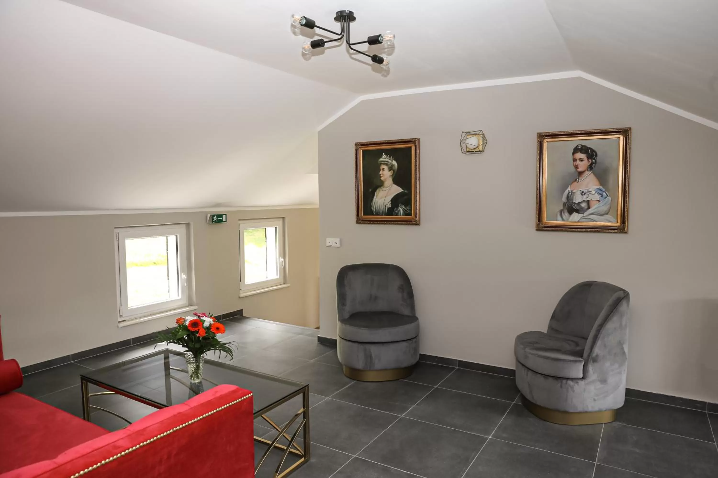 Communal lounge/ TV room in Hotel Waldeslust