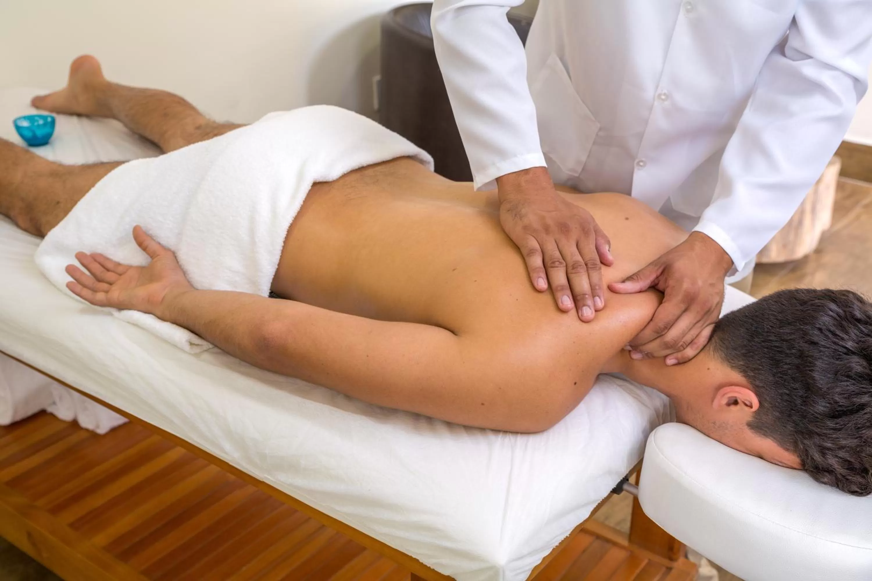 People in Floral Inn Family