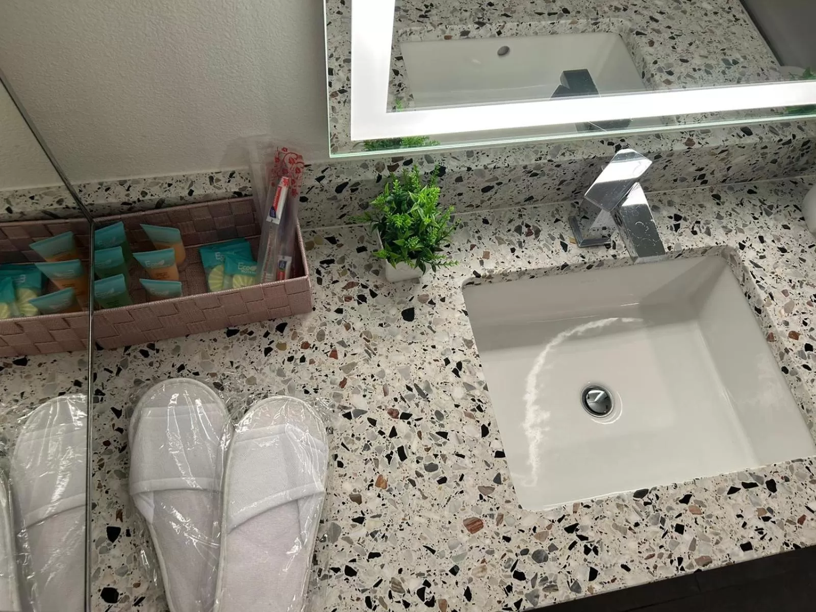 Bathroom in Gorgeous Hollywood Apts LA's Best Location and Amazing Roof Deck