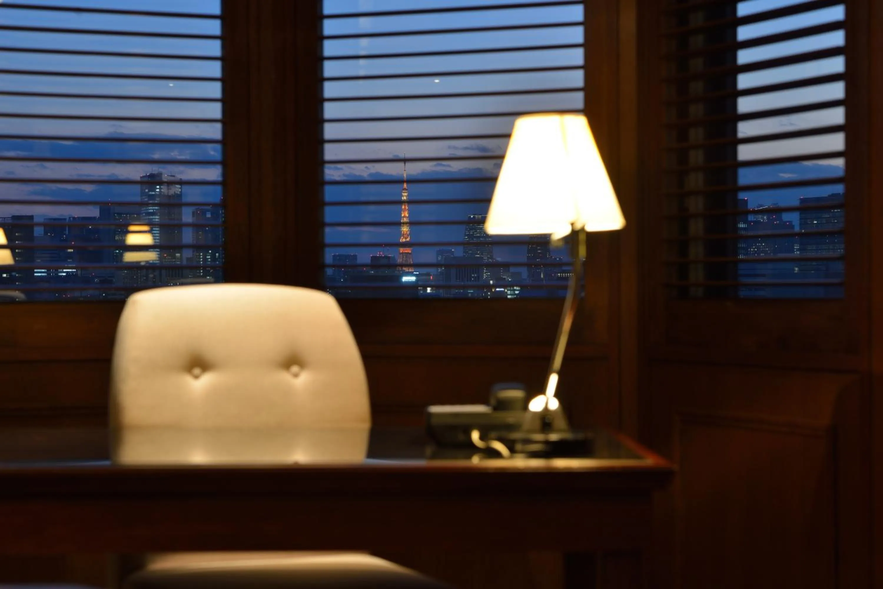 Living room in Royal Park Hotel