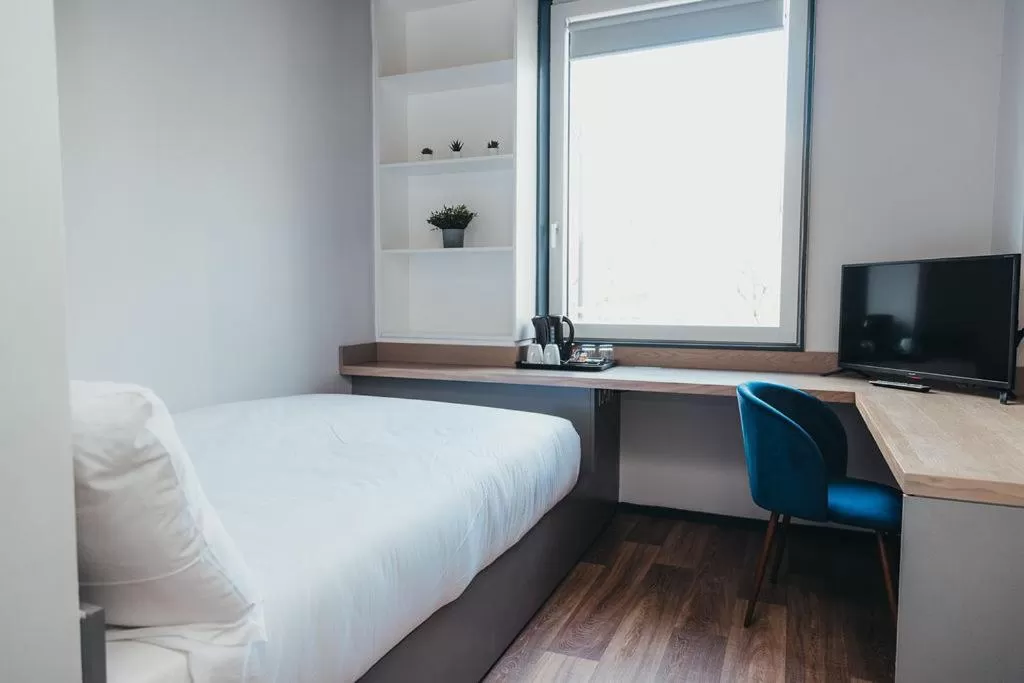 Bedroom, Bed in Quarter by the Warren Collection