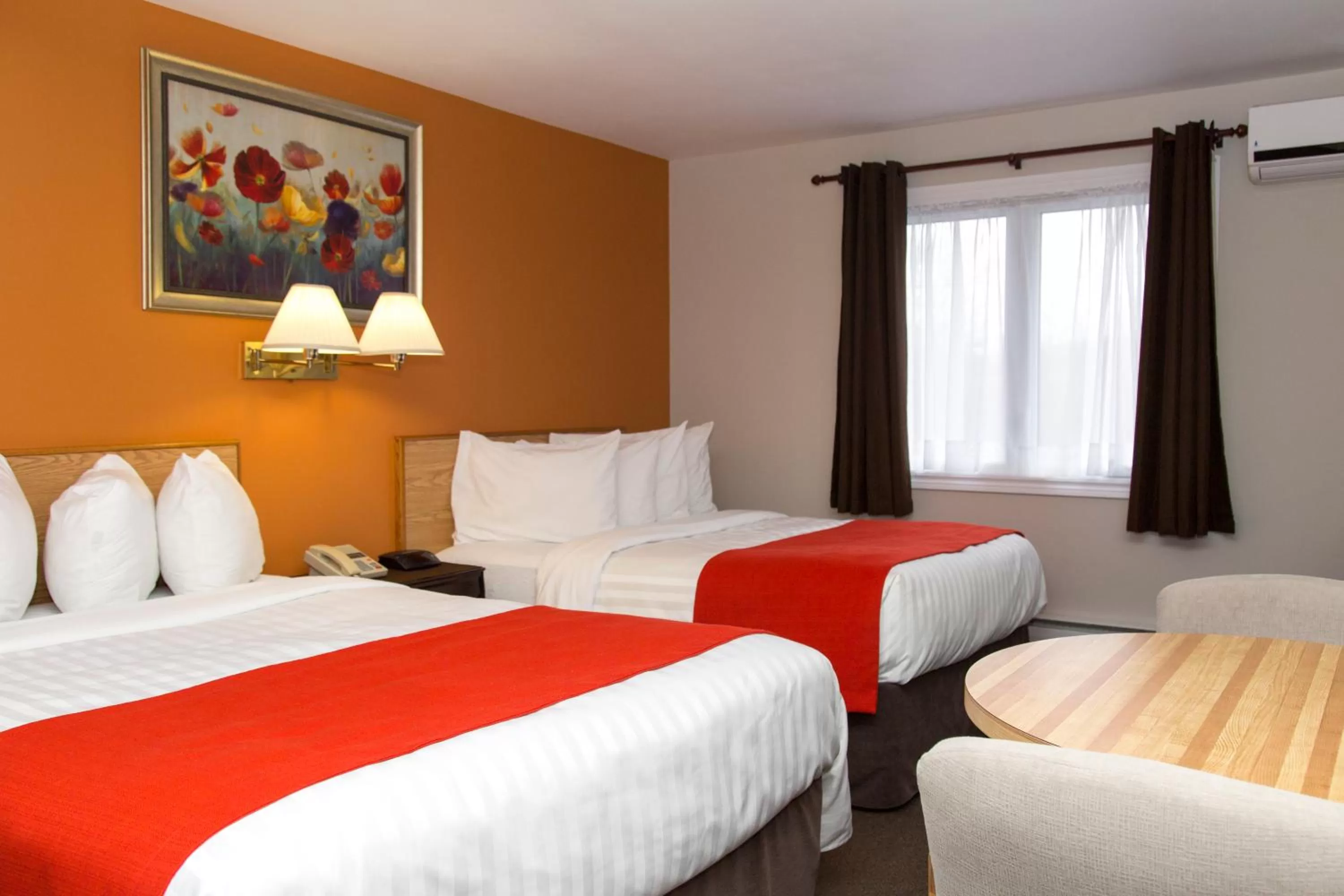 Bed in Hotel Robin Hood