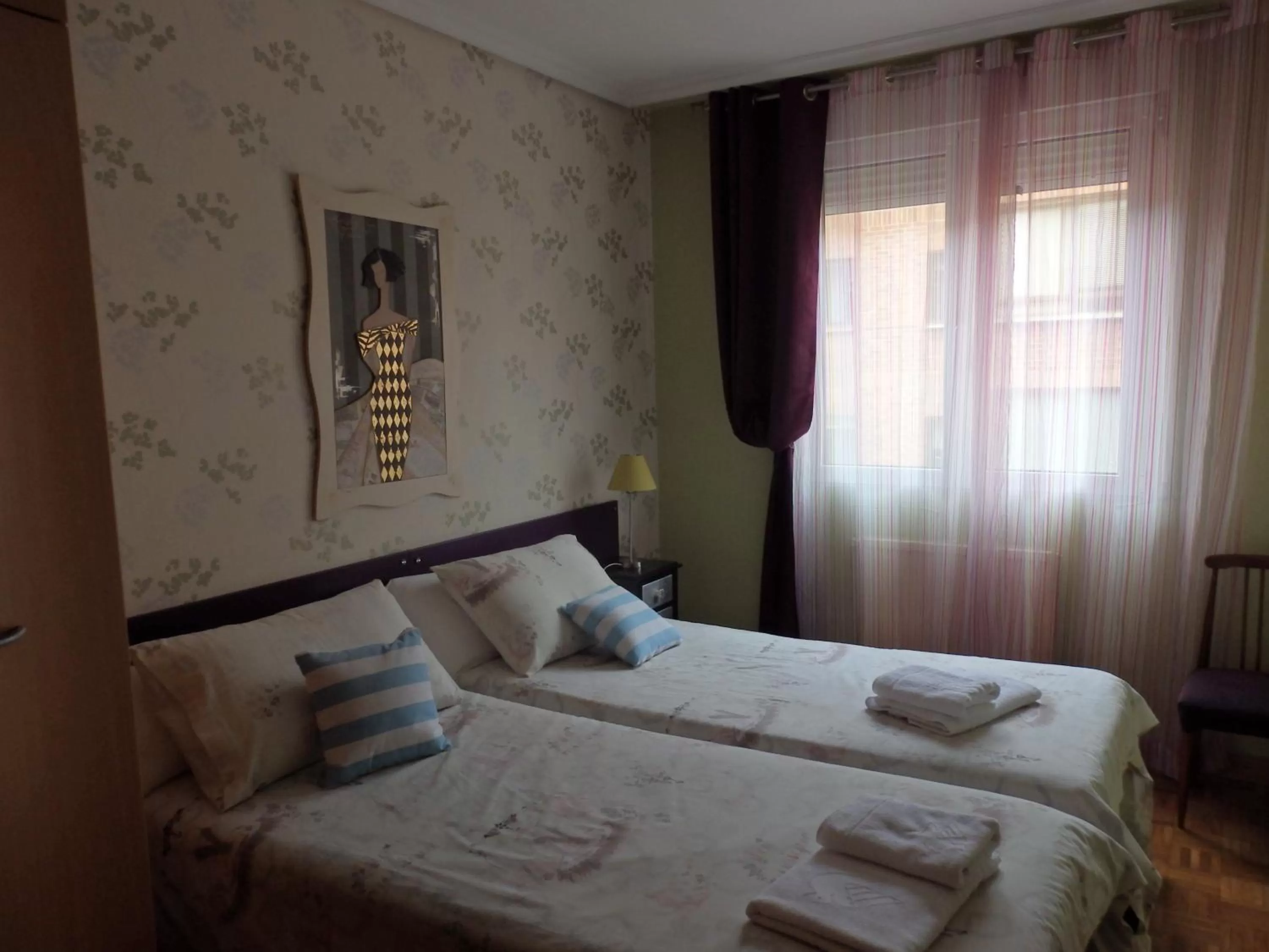 Bed in Alojamientos Iruña