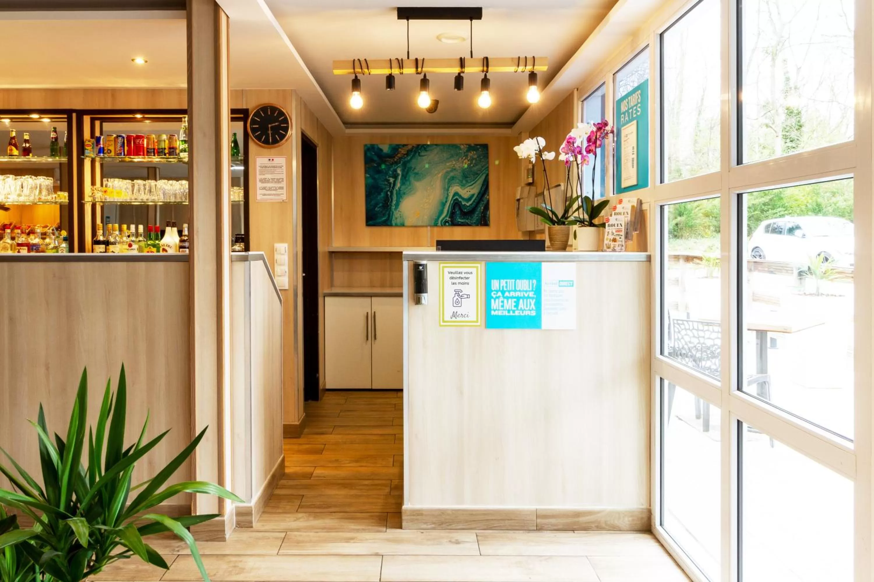 Communal lounge/ TV room in Kyriad Direct Rouen Nord - Barentin