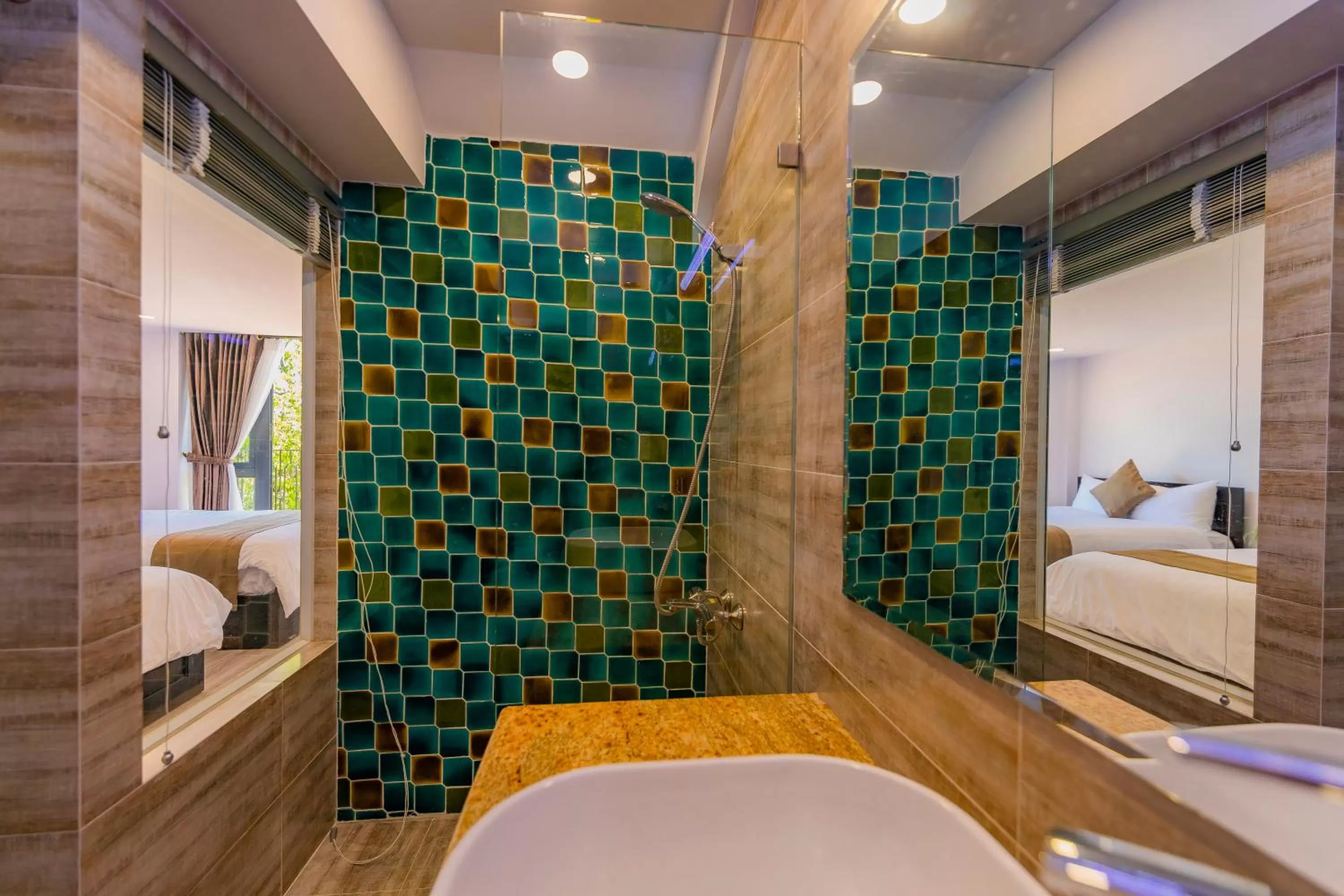 Bathroom in Khanh Uyen 3 Hotel