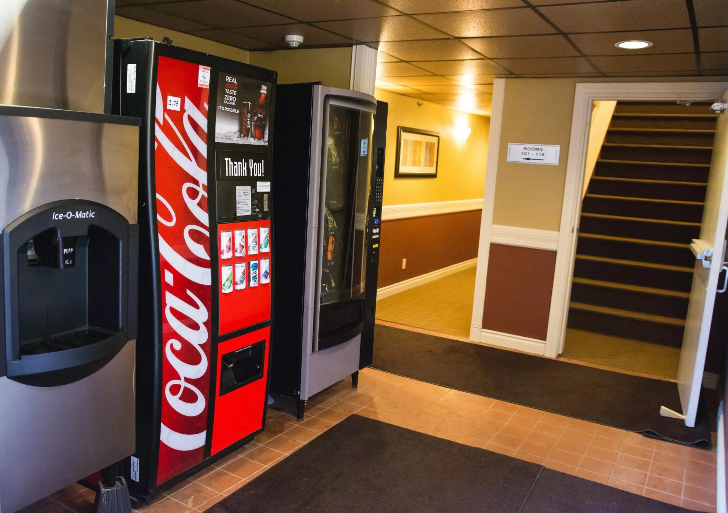 Food and drinks in Days Inn by Wyndham High Level