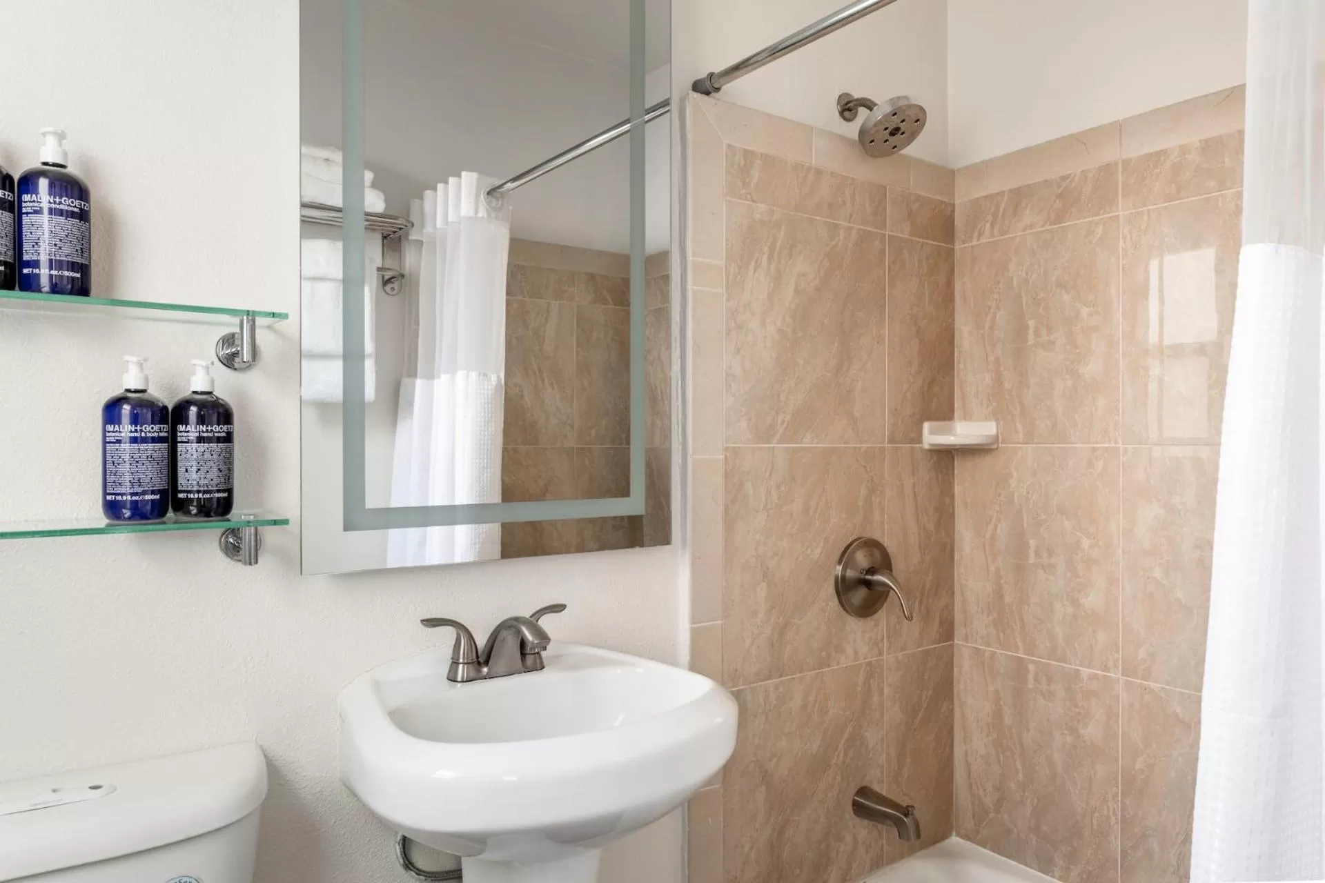 Bathroom in Kasa Palo Alto