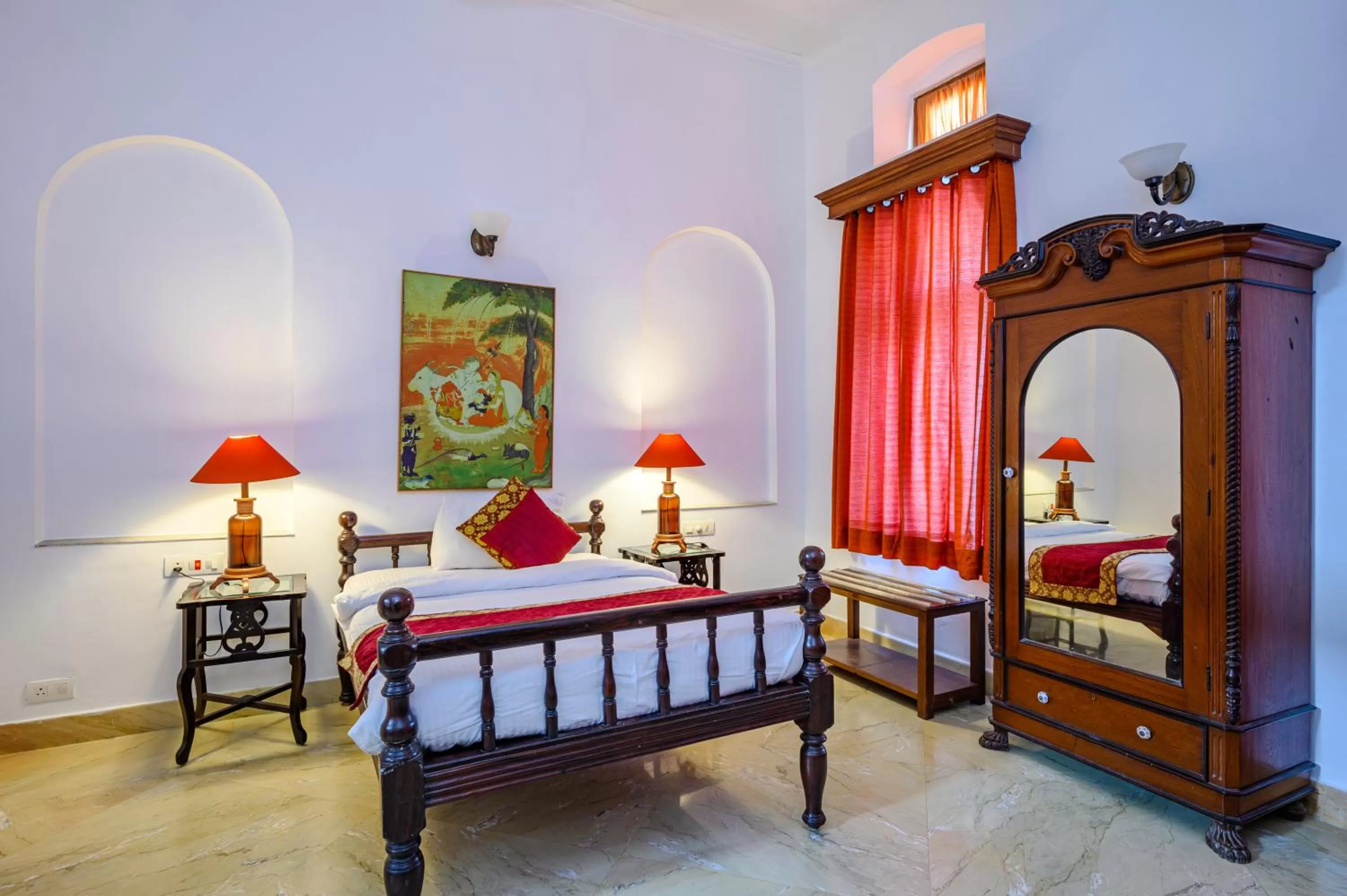 Bed in Neemrana's - Baradari Palace