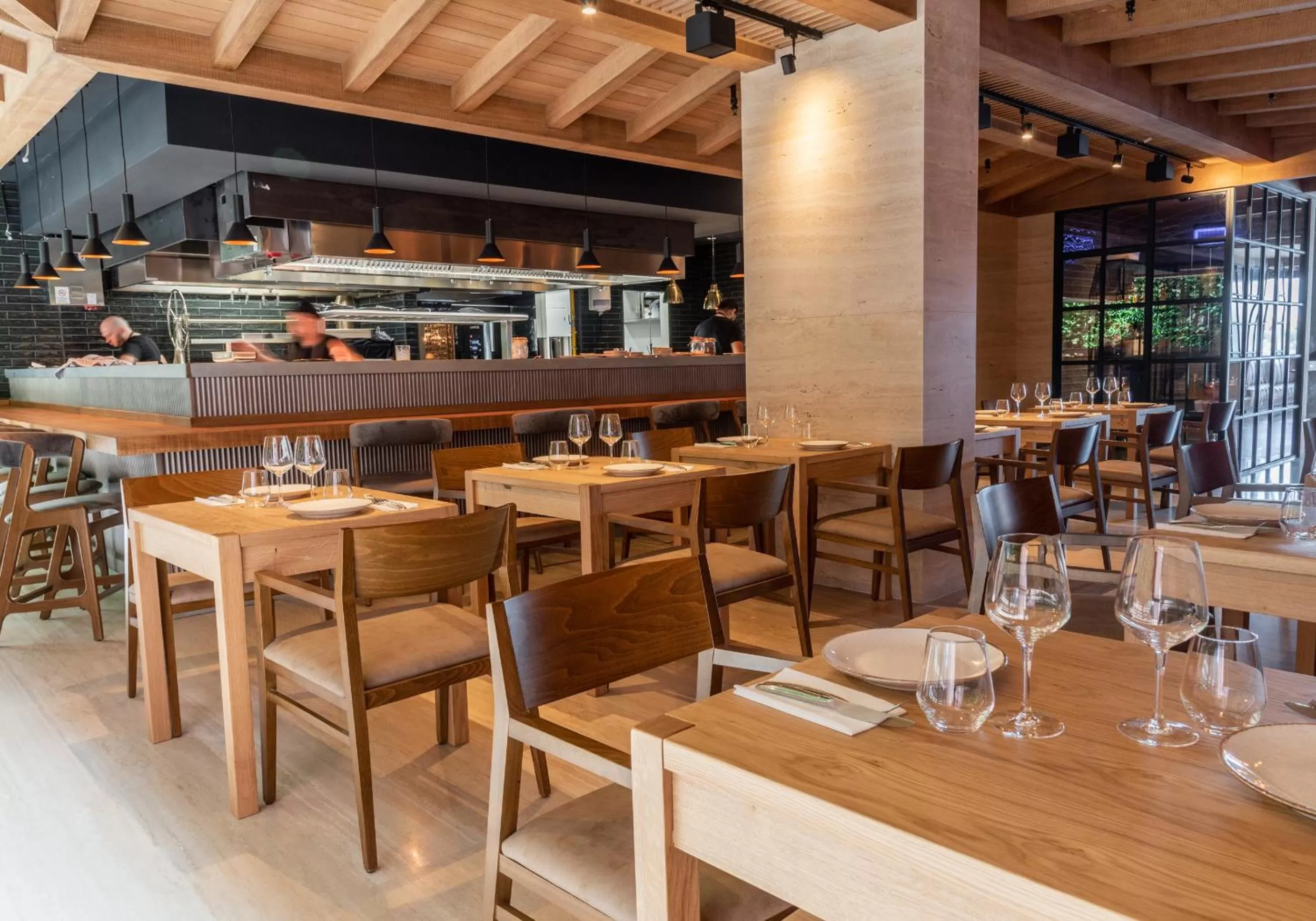 Restaurant/places to eat in Land's End, Boutique Hotel