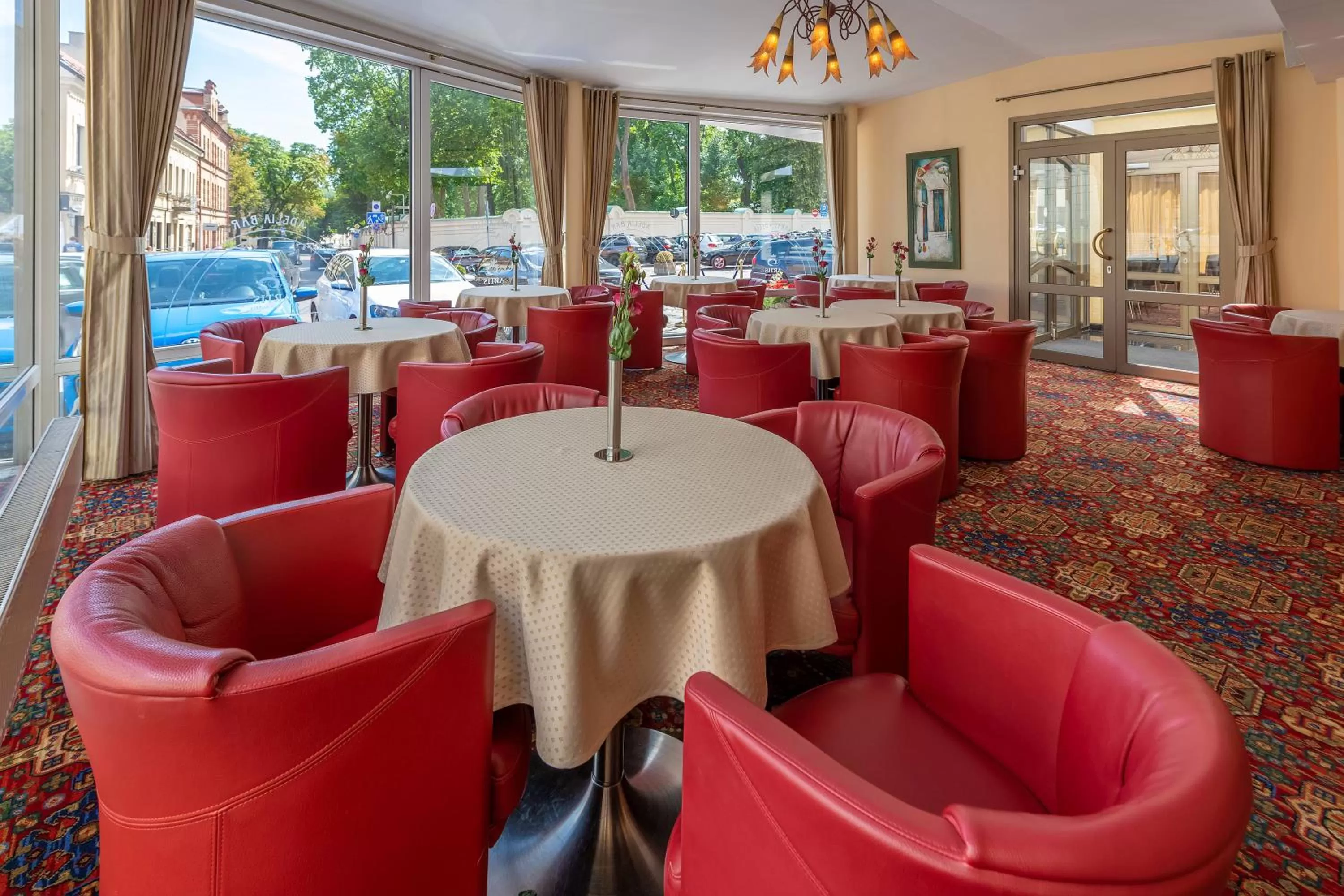 Restaurant/places to eat in Artis Centrum Hotels