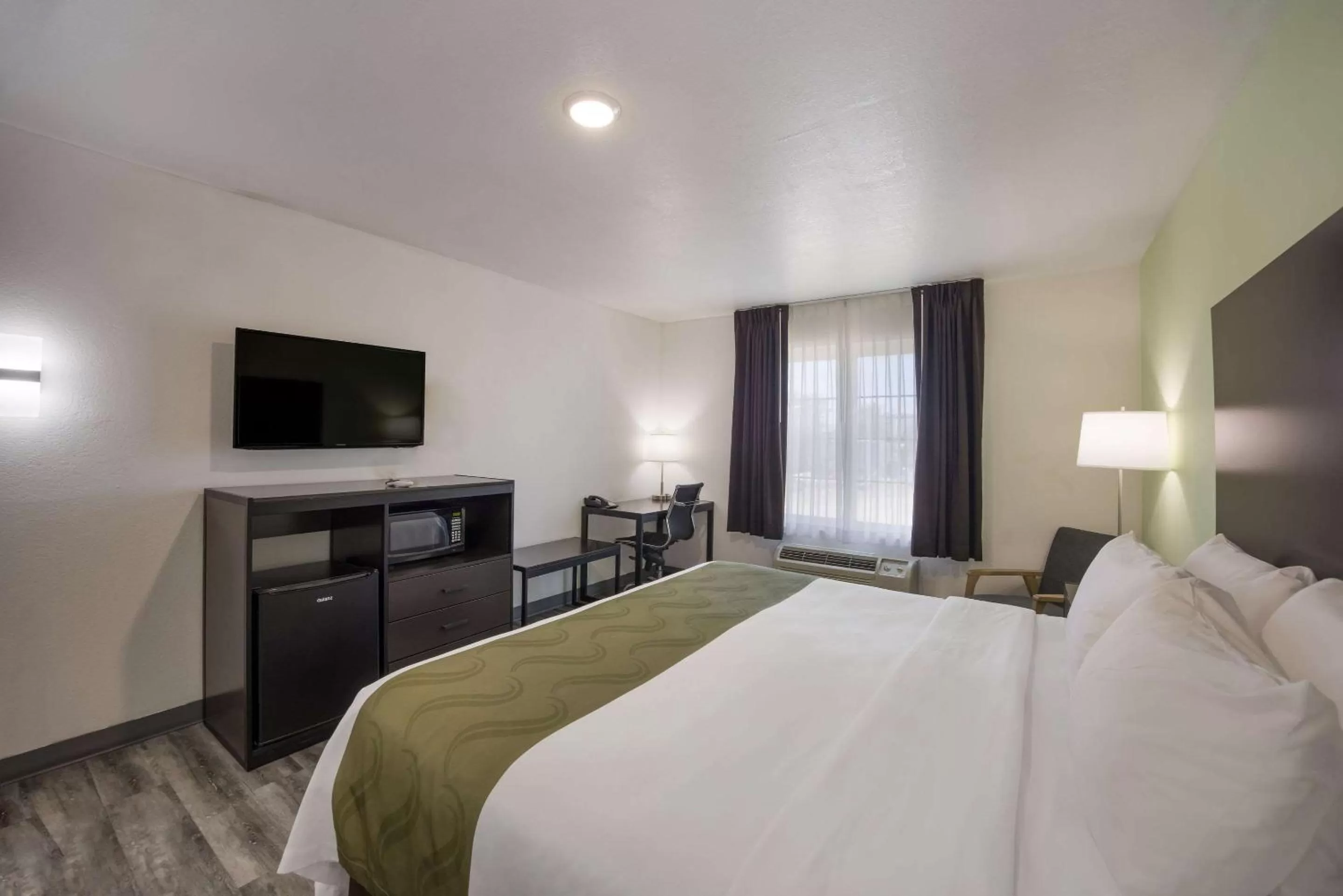 Bedroom, Bed in Quality Inn & Suites Clayton, NM