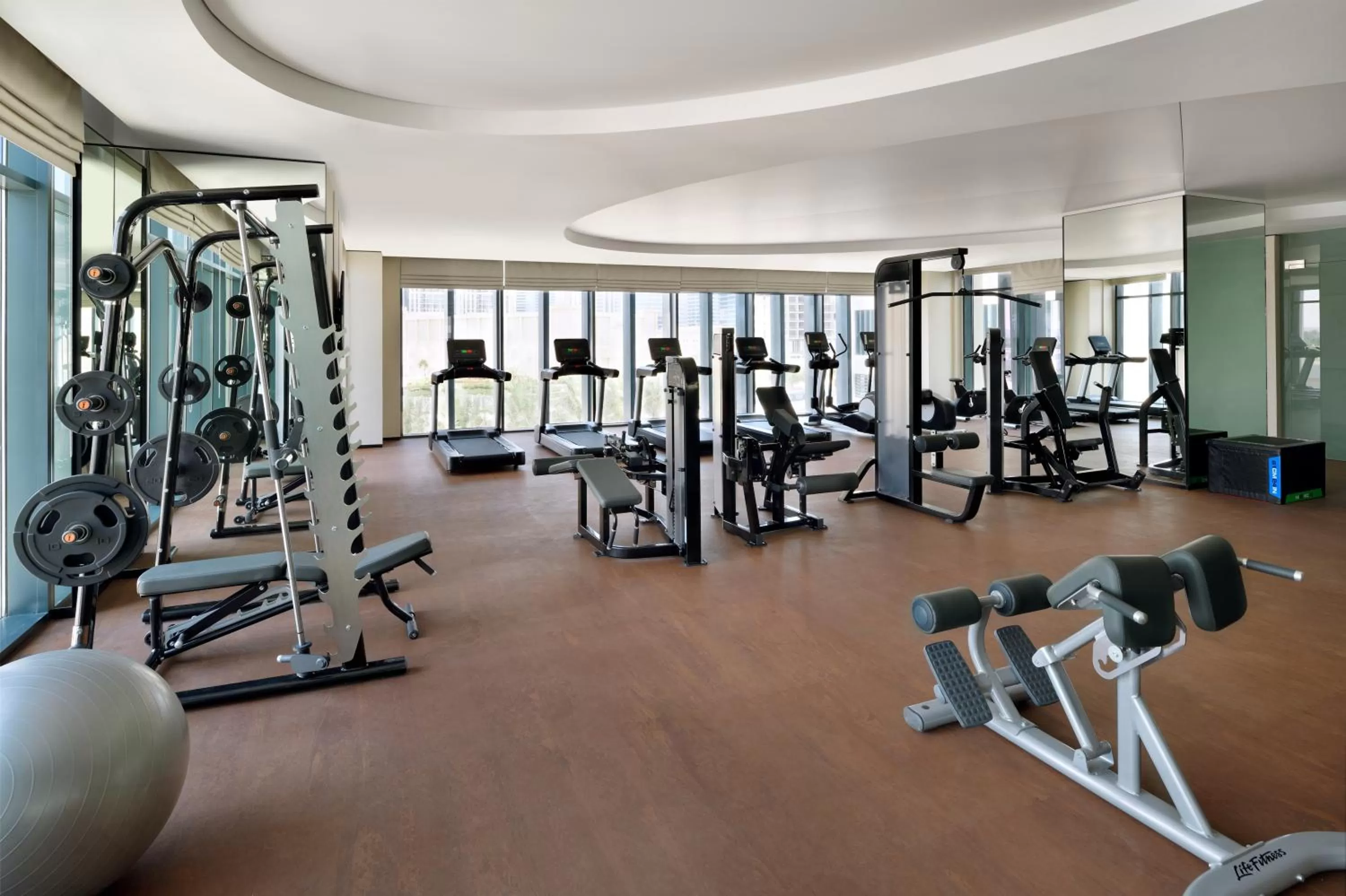 Fitness centre/facilities in Vida Emirates Hills
