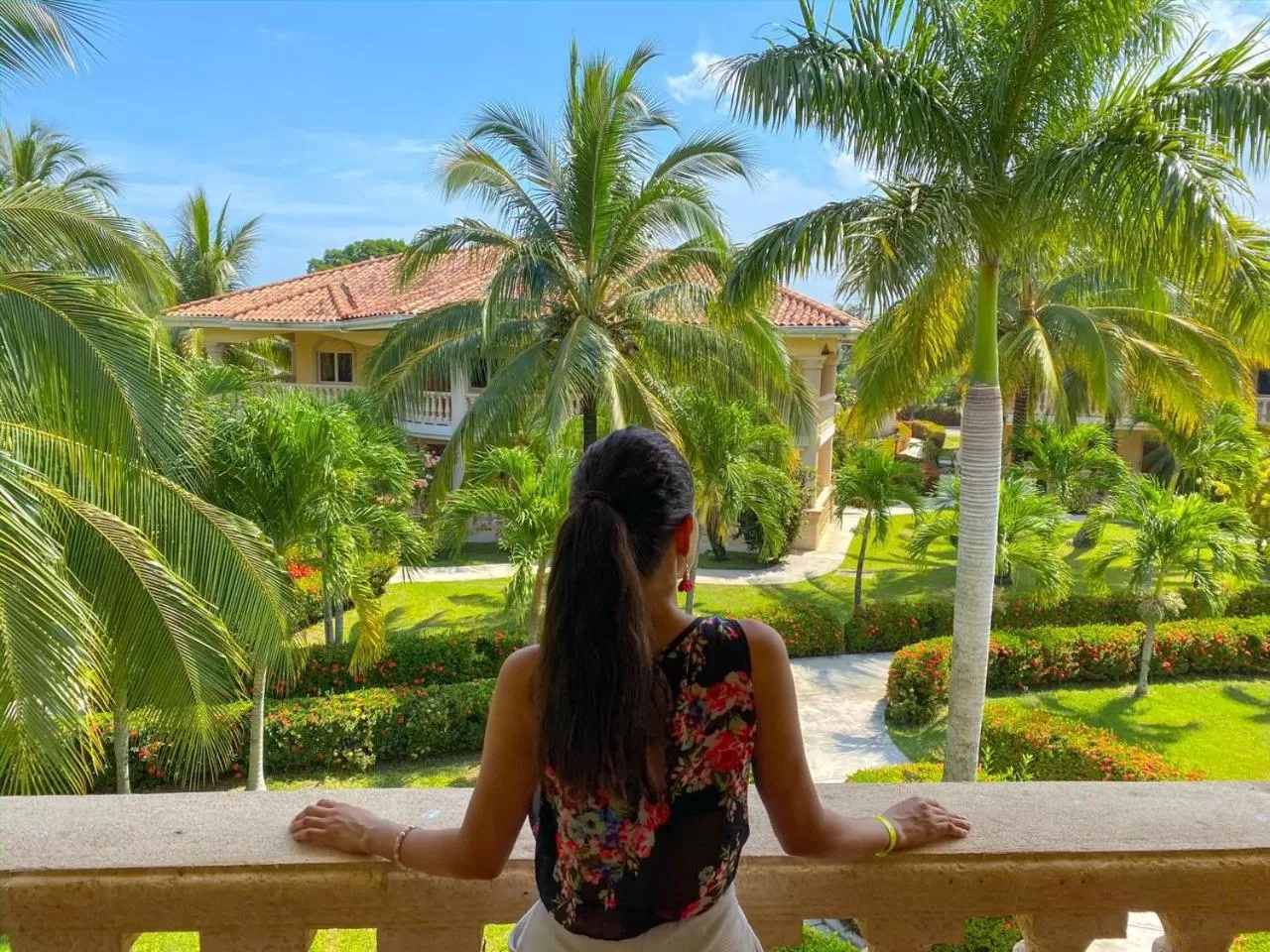 Balcony/Terrace in La Ensenada Beach Resort