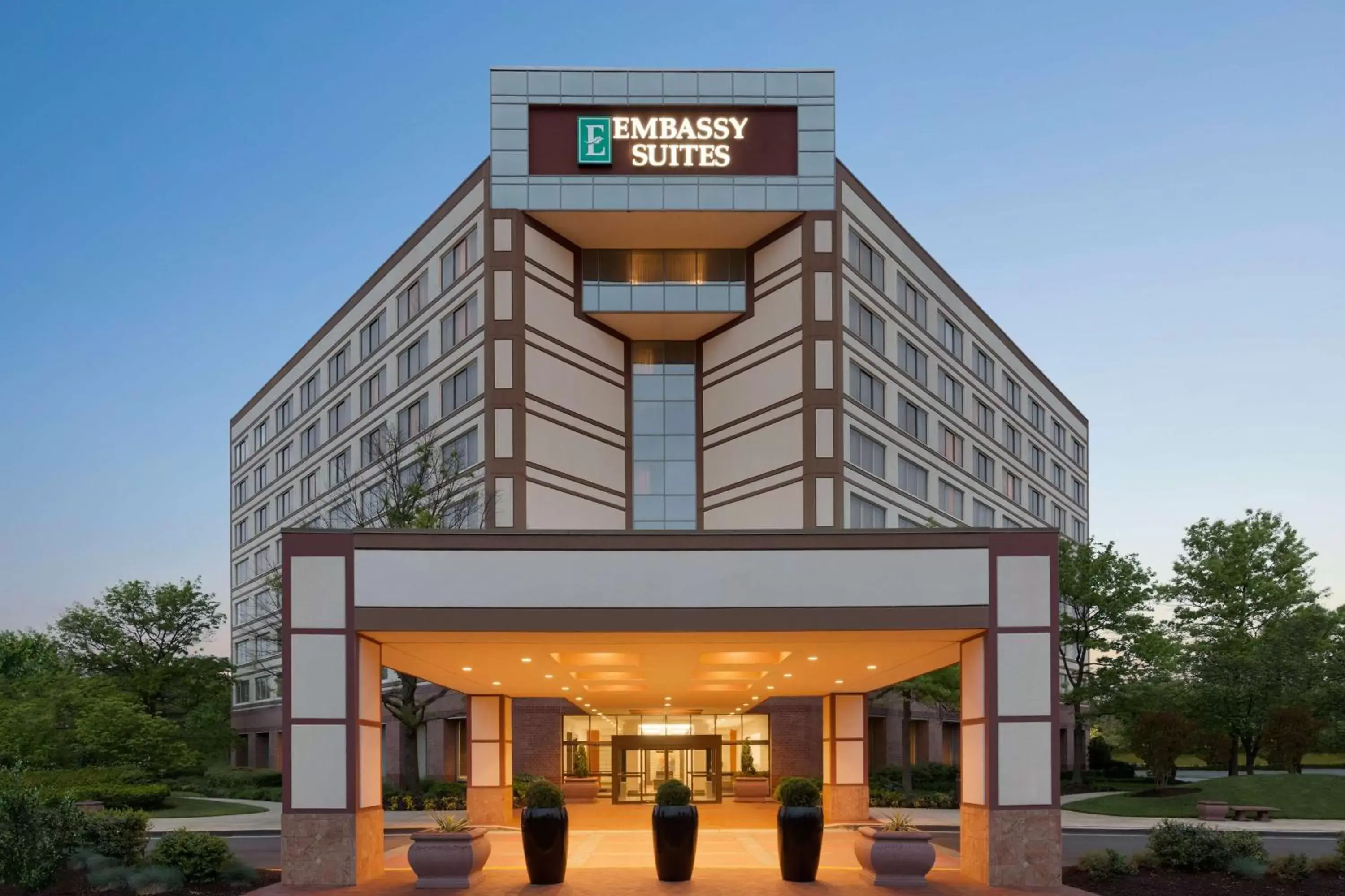 Embassy Suites by Hilton Baltimore at BWI Airport Embassy Suites by Hilton Baltimore at BWI Airport