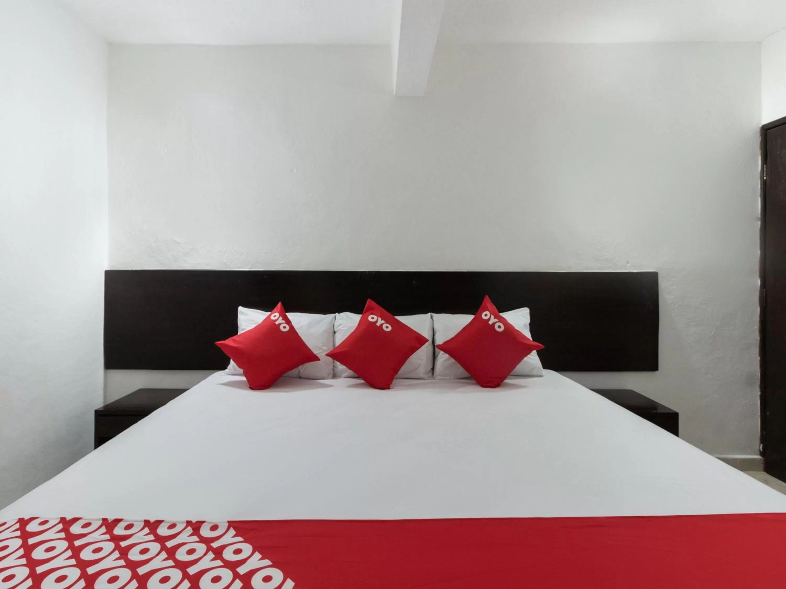 Photo of the whole room, Bed in OYO Hotel Puesta del Sol, Santa Ana, Campeche