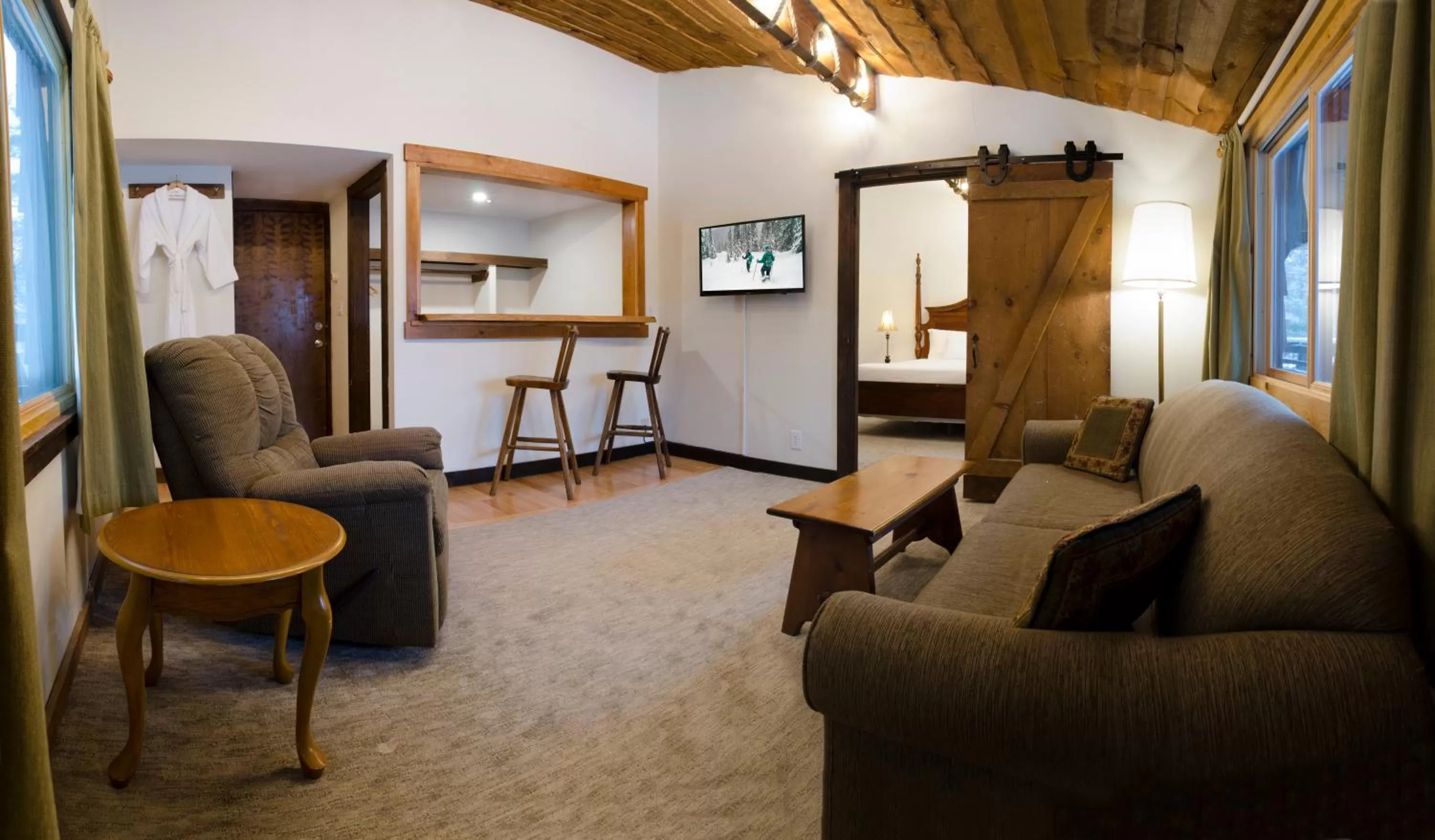 Bedroom in Summit Lodge