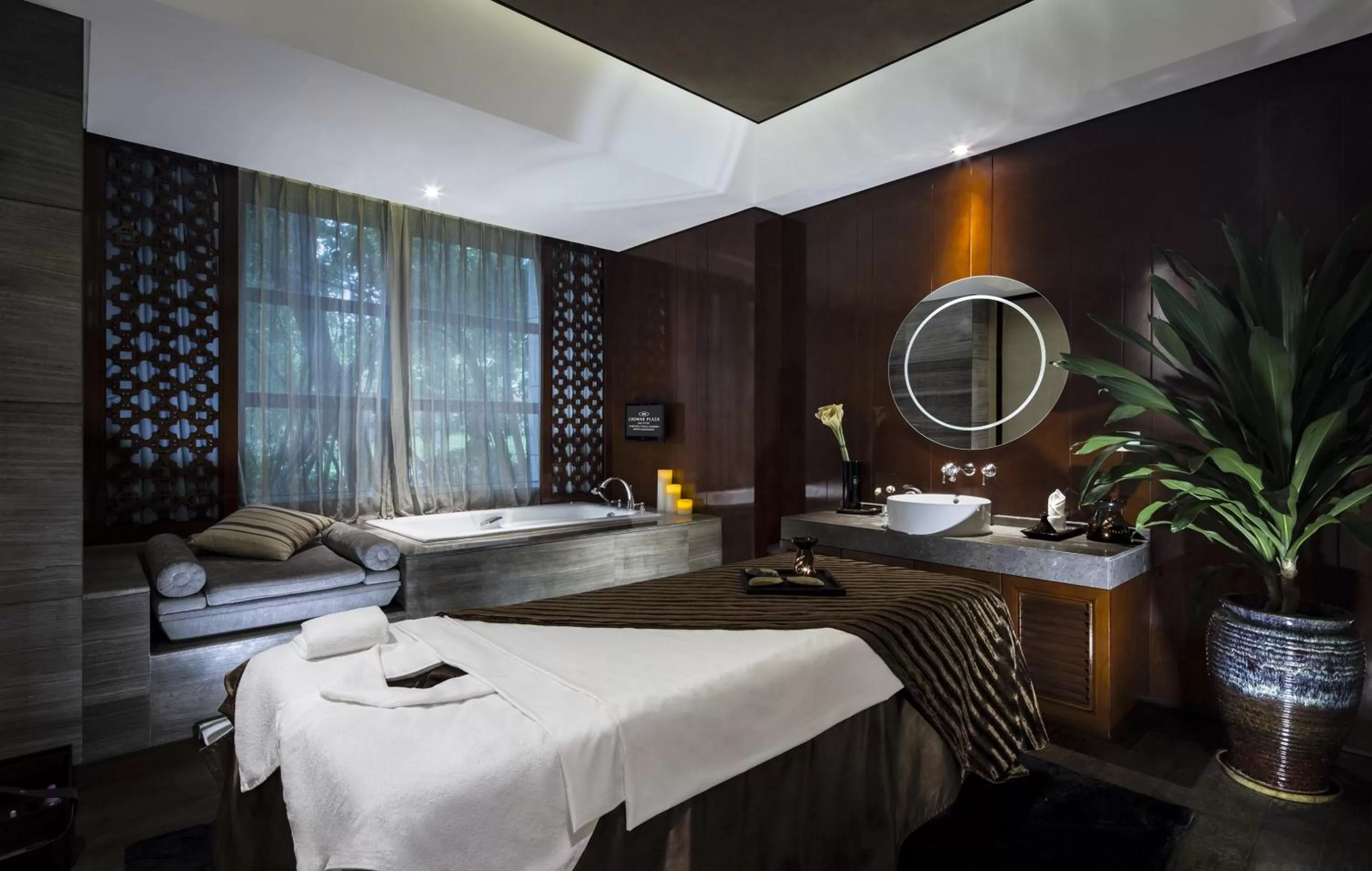 Spa and wellness centre/facilities, Bed in Crowne Plaza Chengdu Panda Garden by IHG