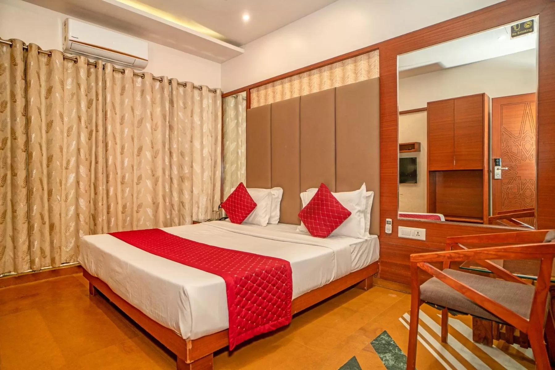 Bed in Uddhav Vilas A Family Hotel