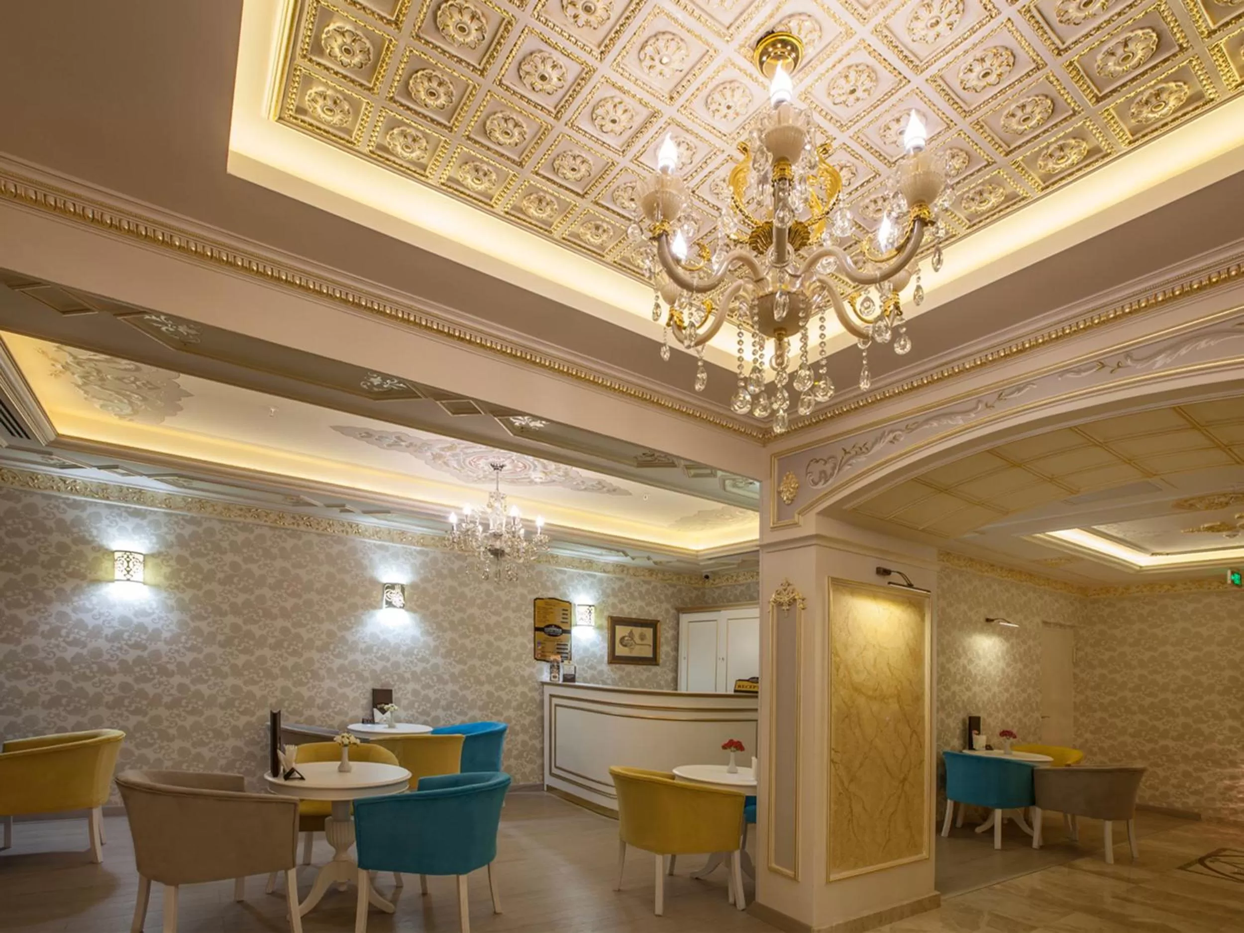 Lobby or reception in Empire Suite Hotel