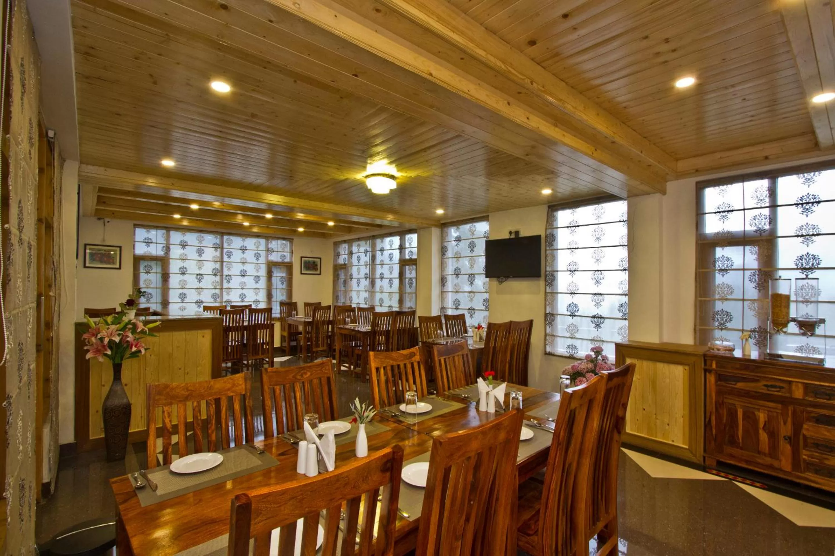 Restaurant/places to eat in Kalista Resort