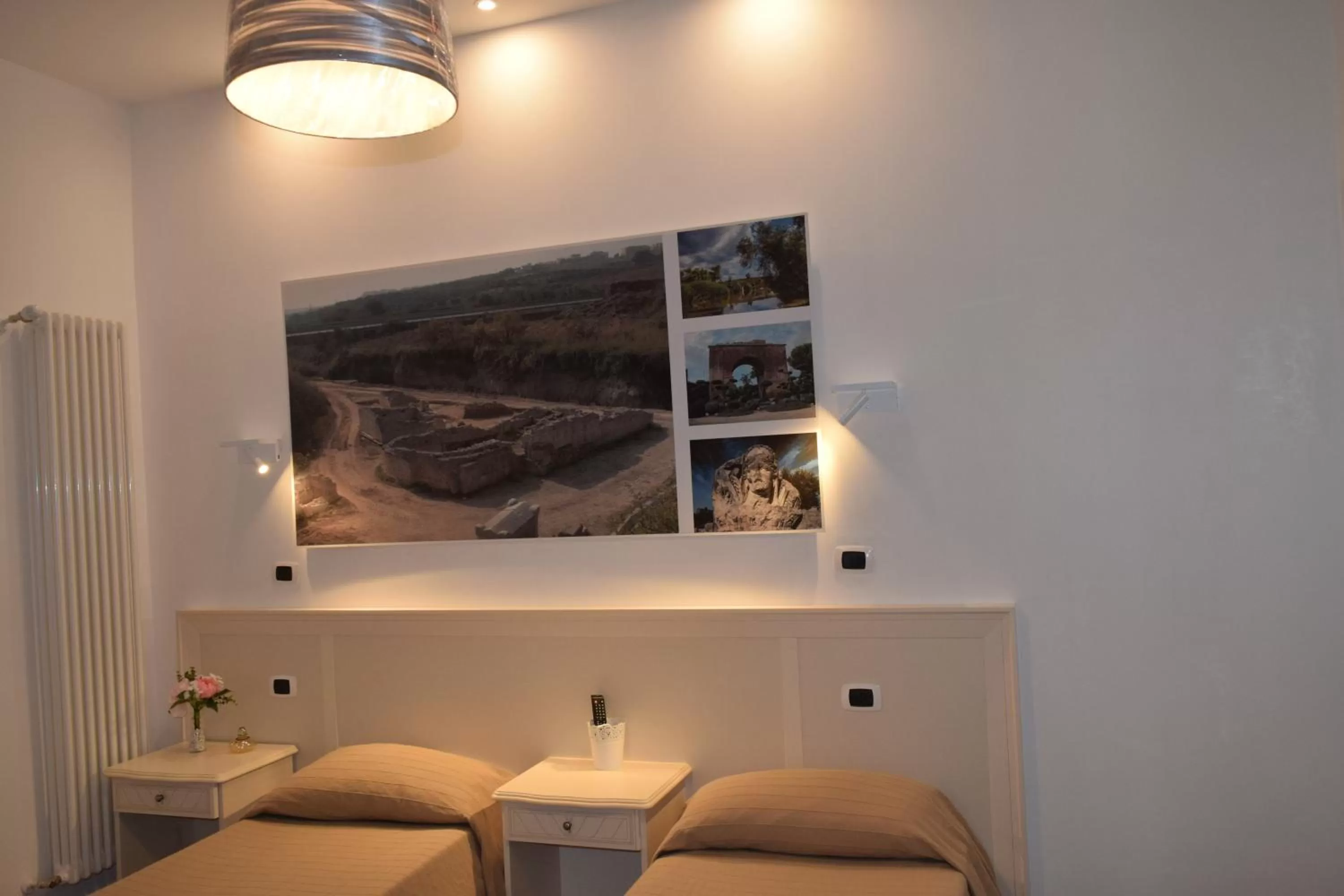 Bedroom, Bed in DomuS al Corso B&B