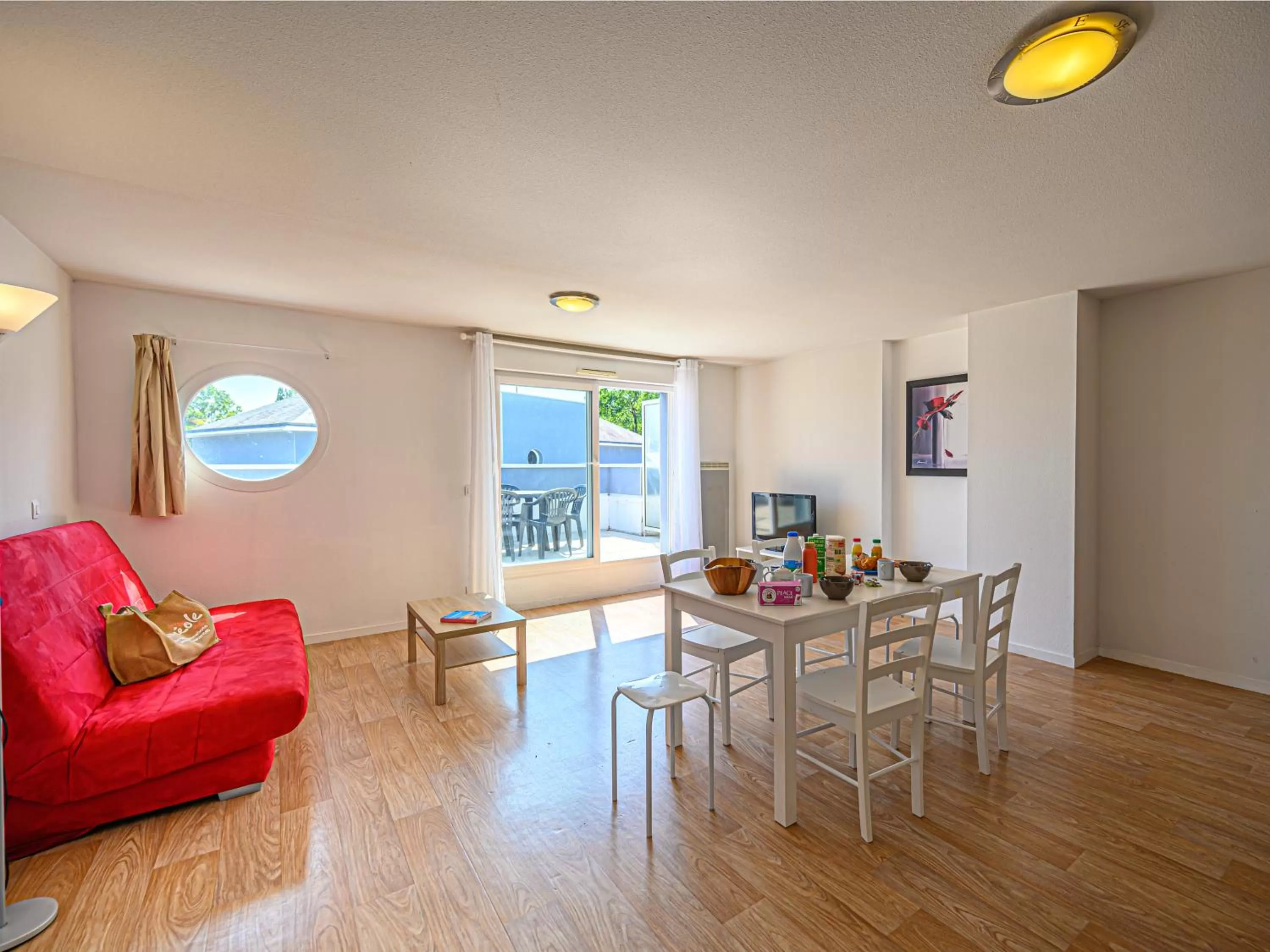 Dining area in Vacancéole - Ker Goh Lenn - Vannes / Morbihan
