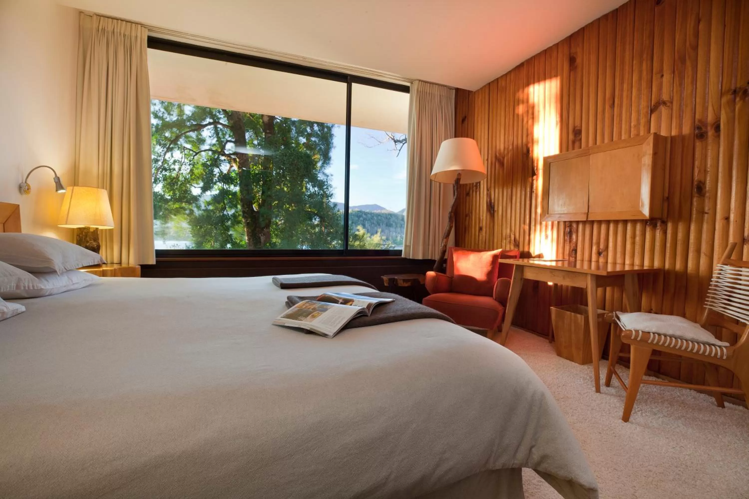 Photo of the whole room, Bed in Hotel Antumalal