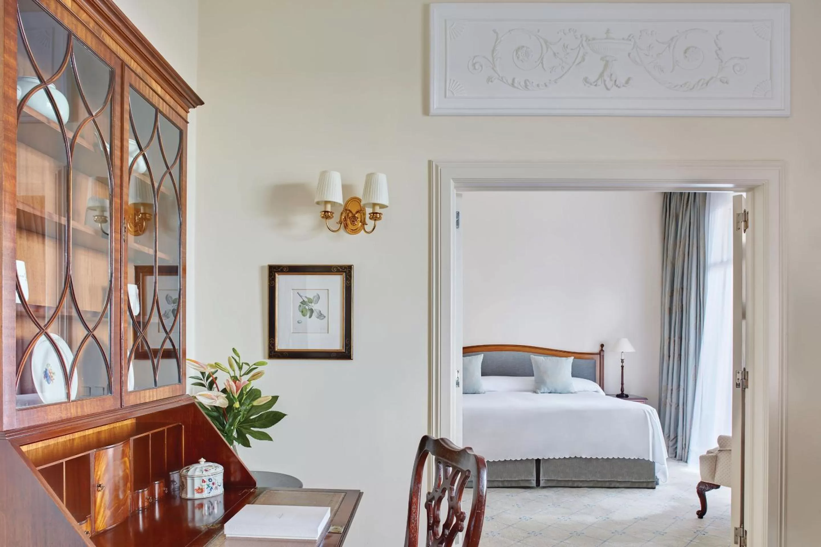 Living room, Bed in Reid's Palace, A Belmond Hotel, Madeira