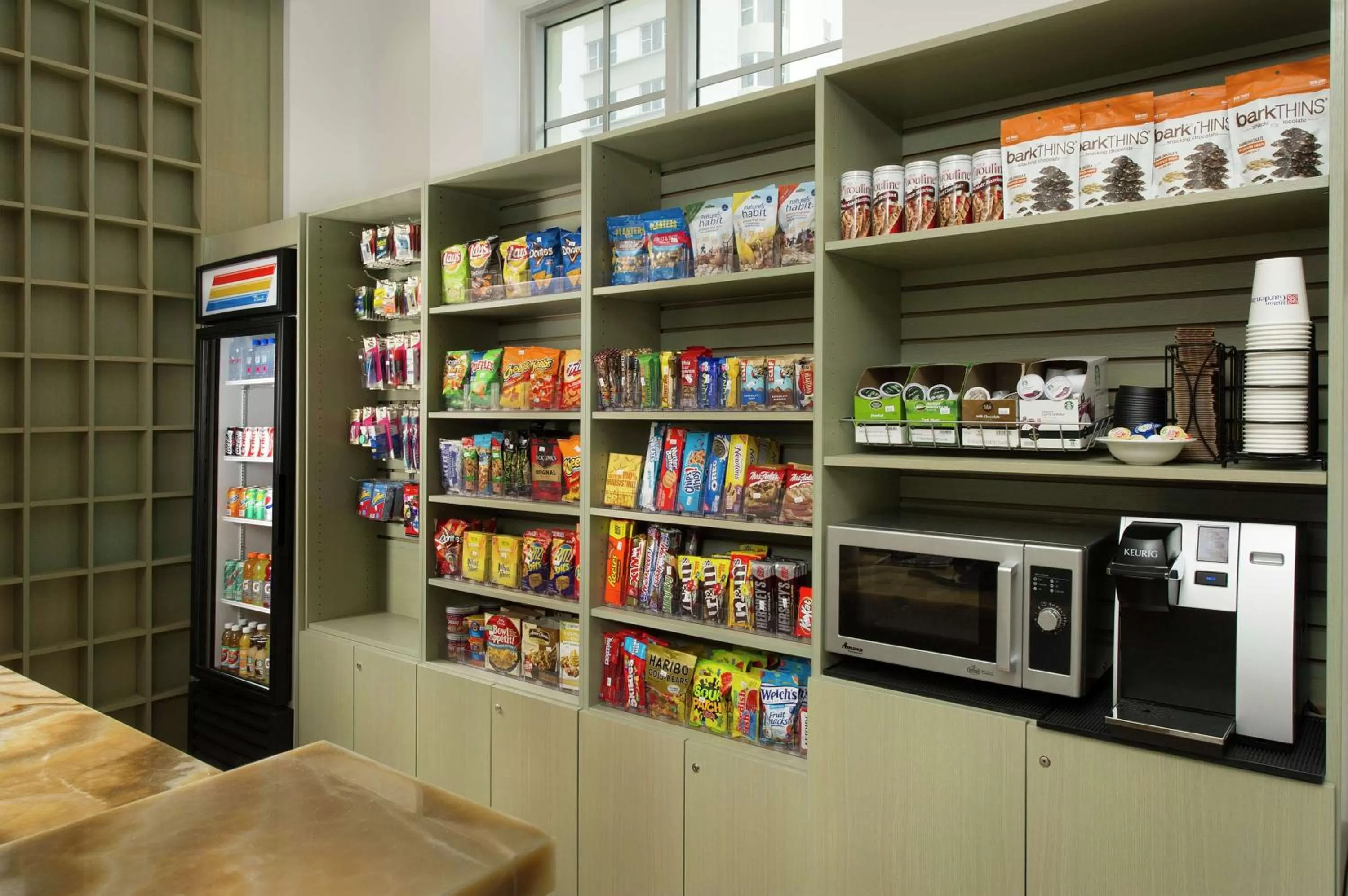 Restaurant/places to eat in Hilton Garden Inn Miami South Beach