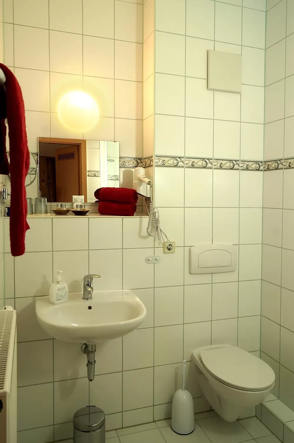 Bathroom in Erzgebirgshotel Misnia Bärenfels