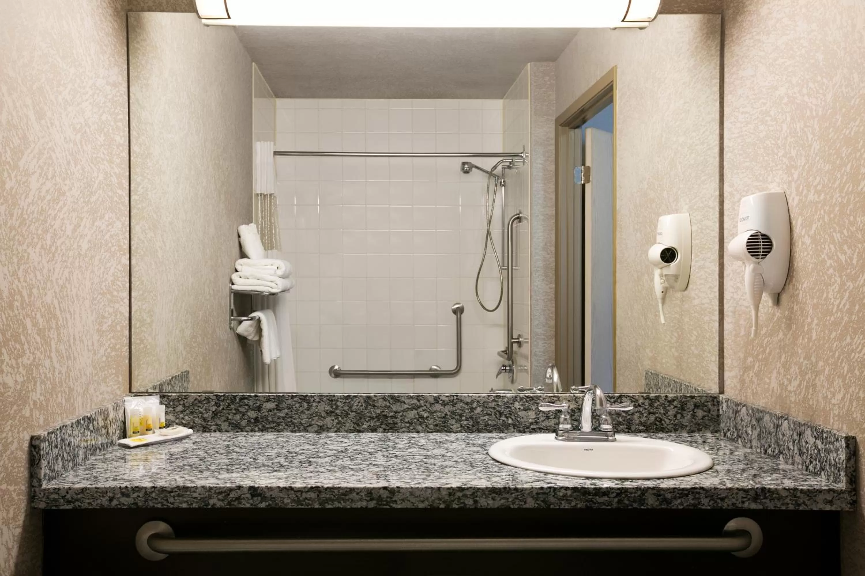 Shower in Days Inn by Wyndham Regina