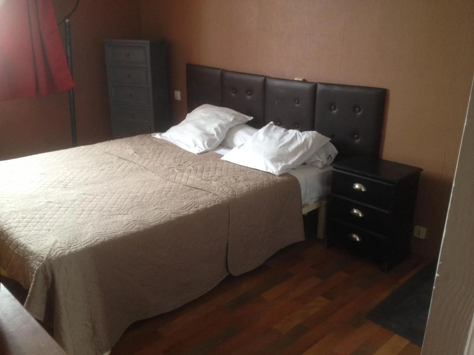 Photo of the whole room, Bed in Hotel Moderne