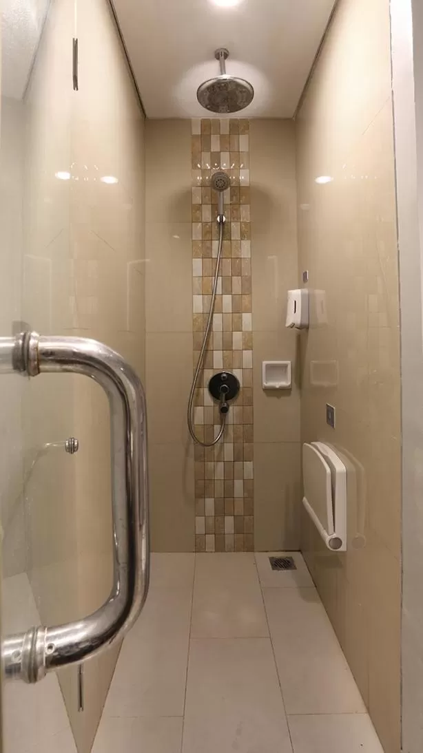 Bathroom in Shakti Hotel Bandung