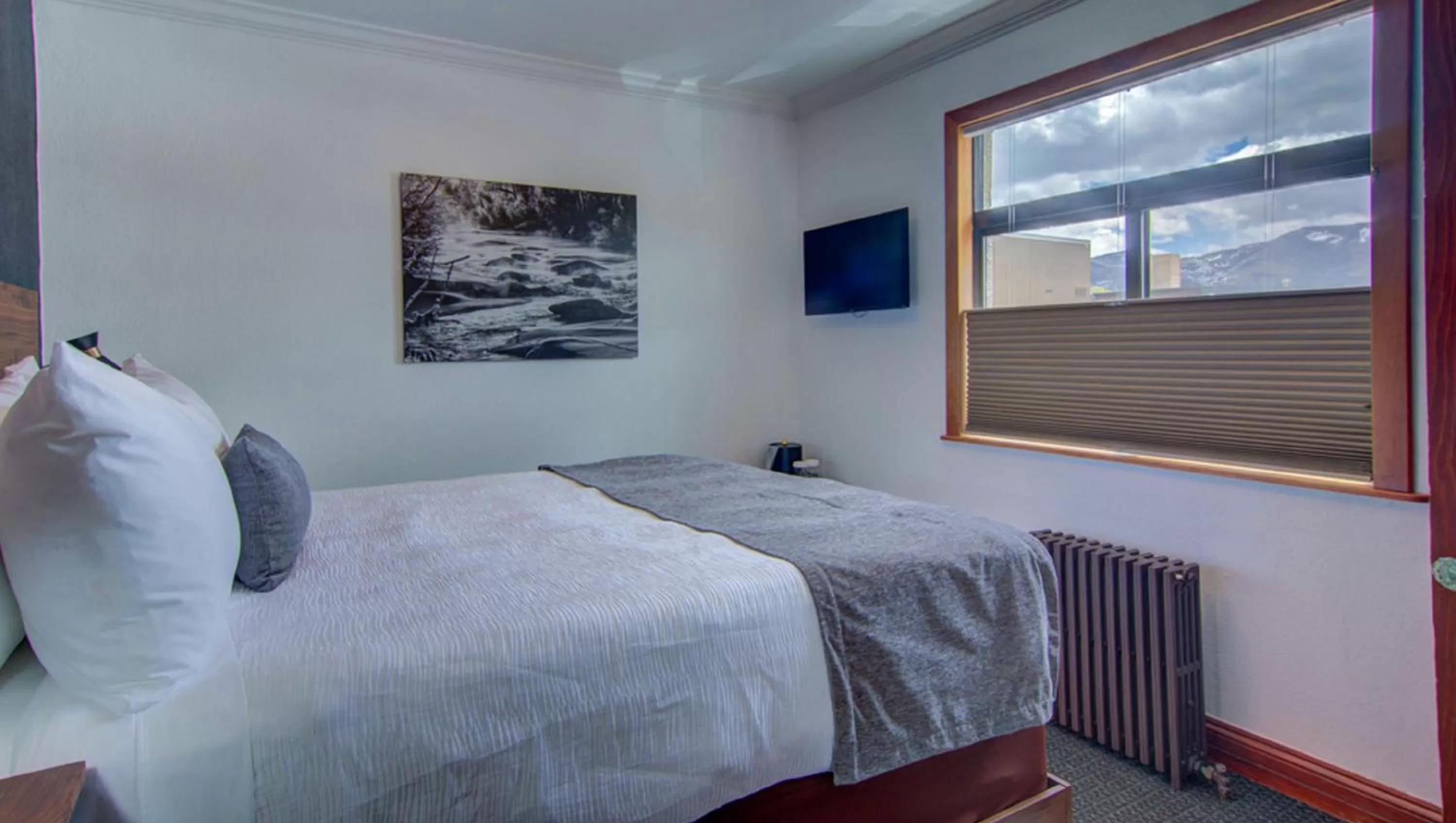 Bedroom, Bed in The Bristol Hotel