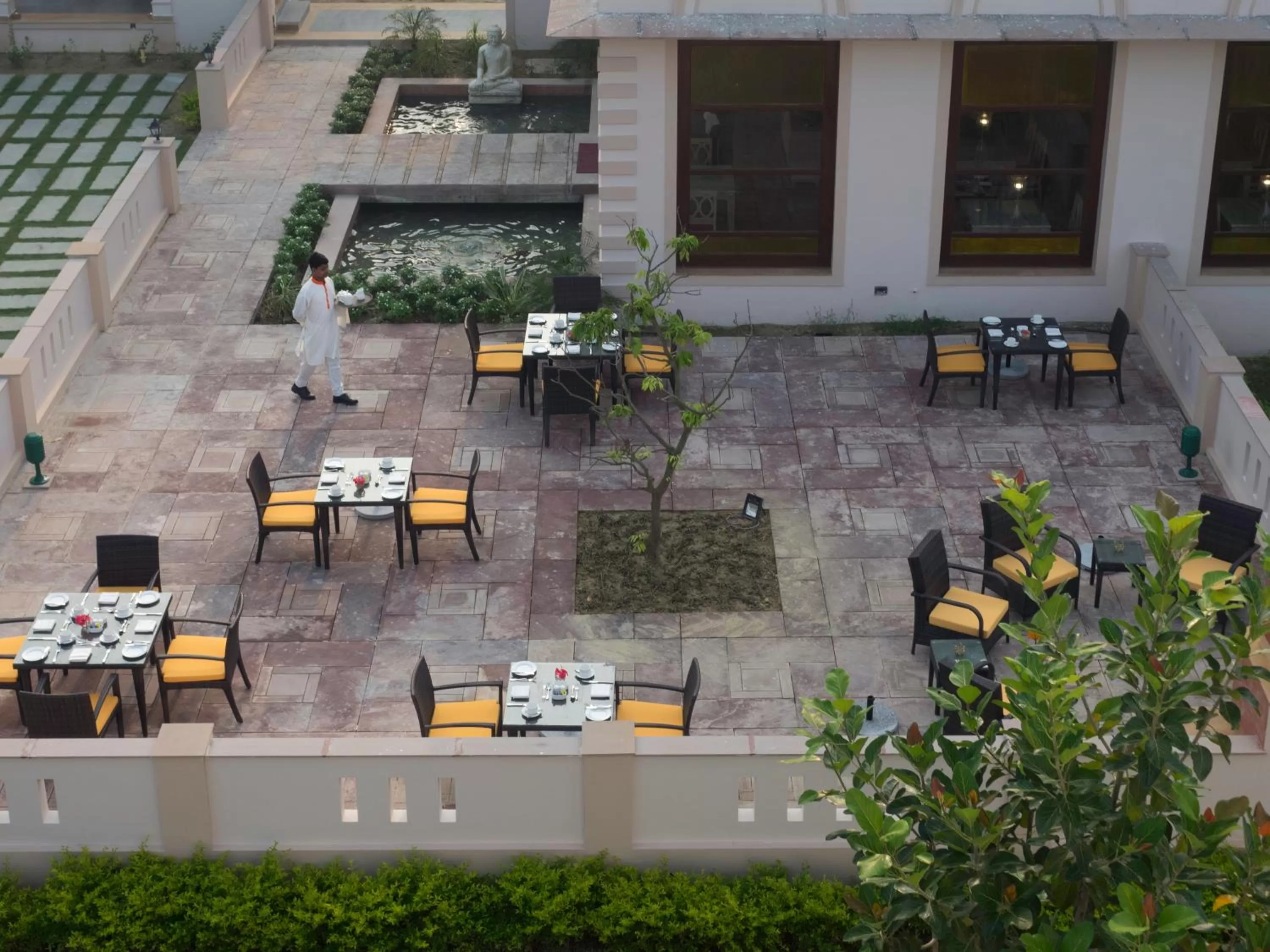 Restaurant/places to eat in Tree of Life Resort & Spa Varanasi