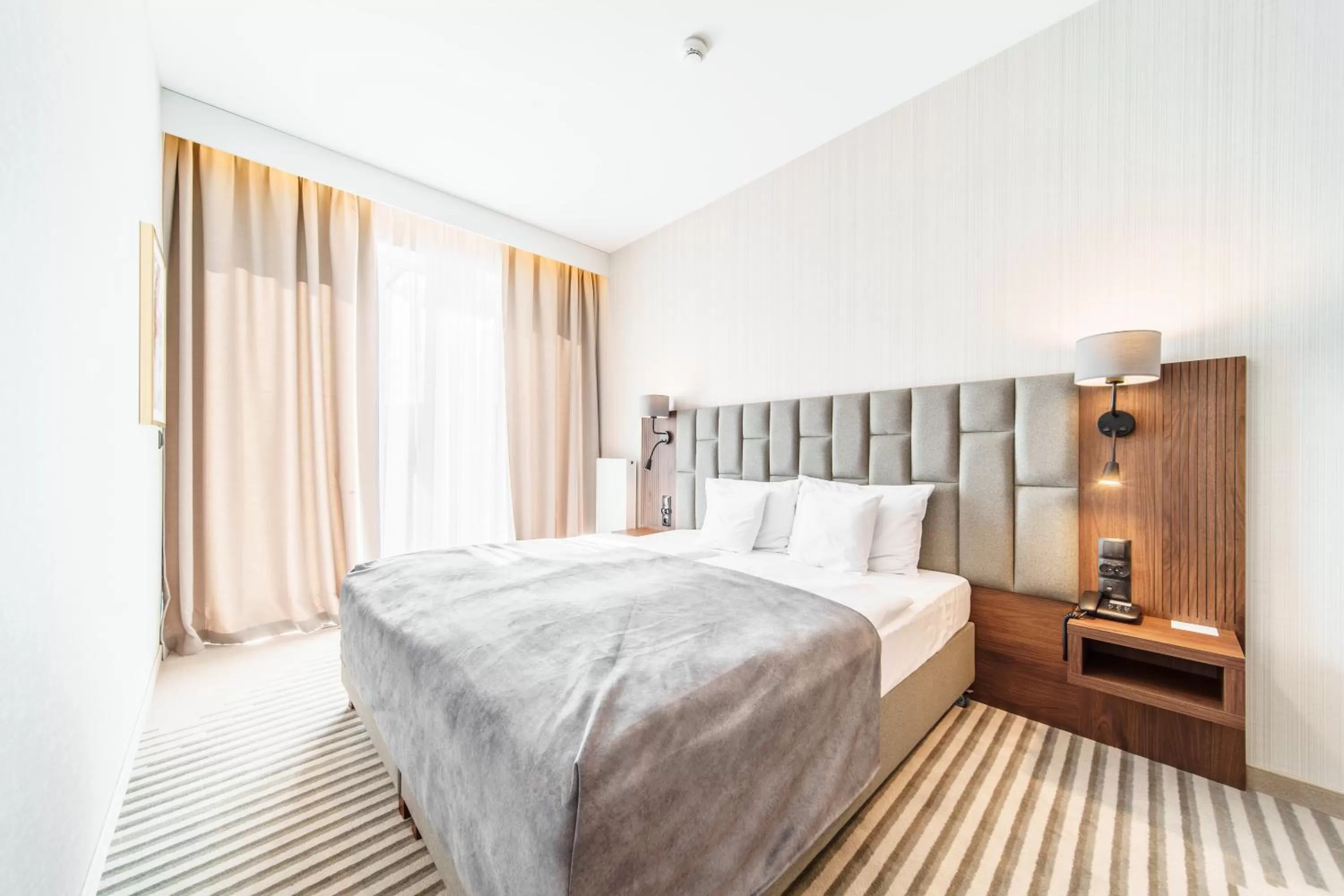 Bed in Elements Hotel&Spa