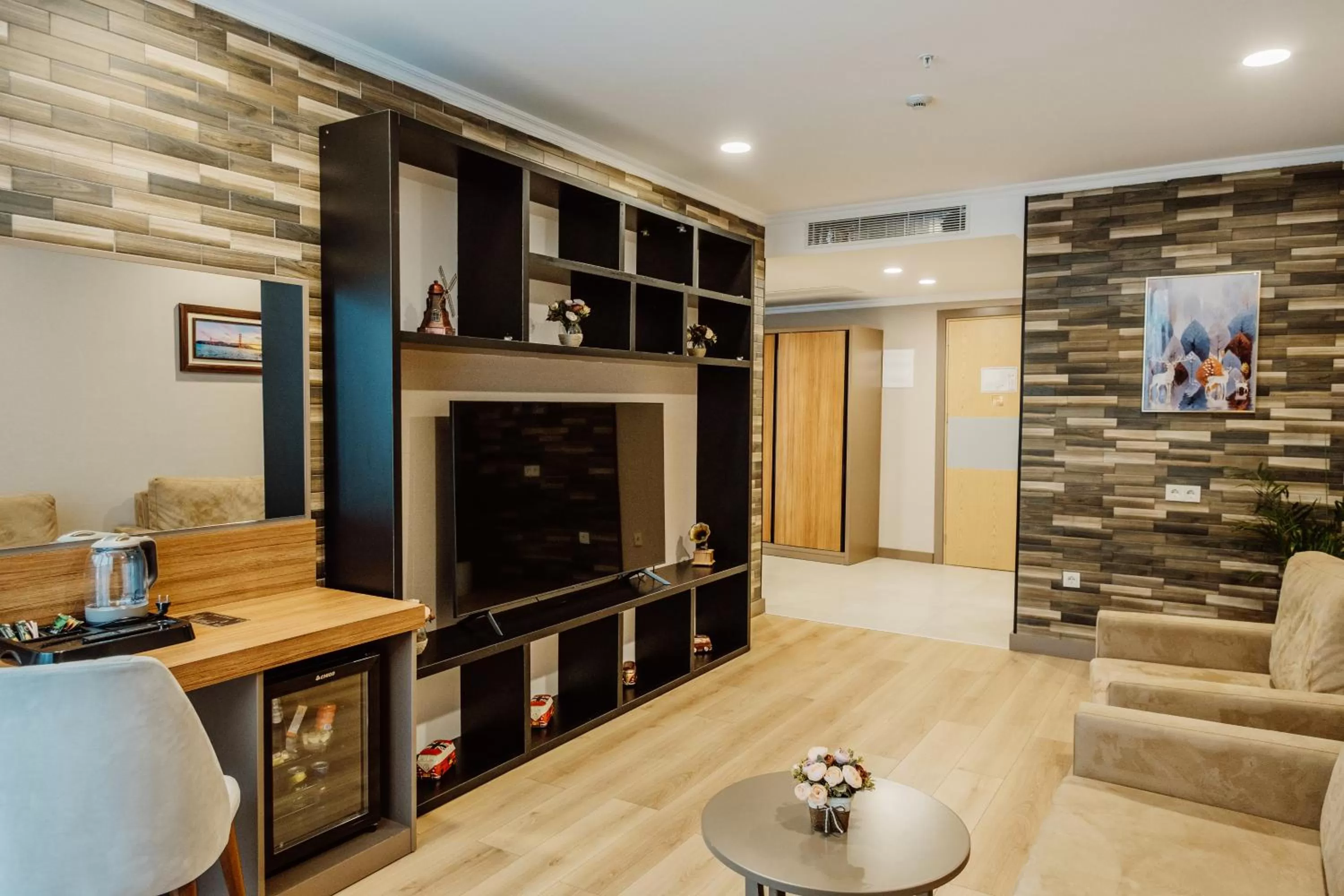 TV and multimedia in King Solomon Batumi Hotel