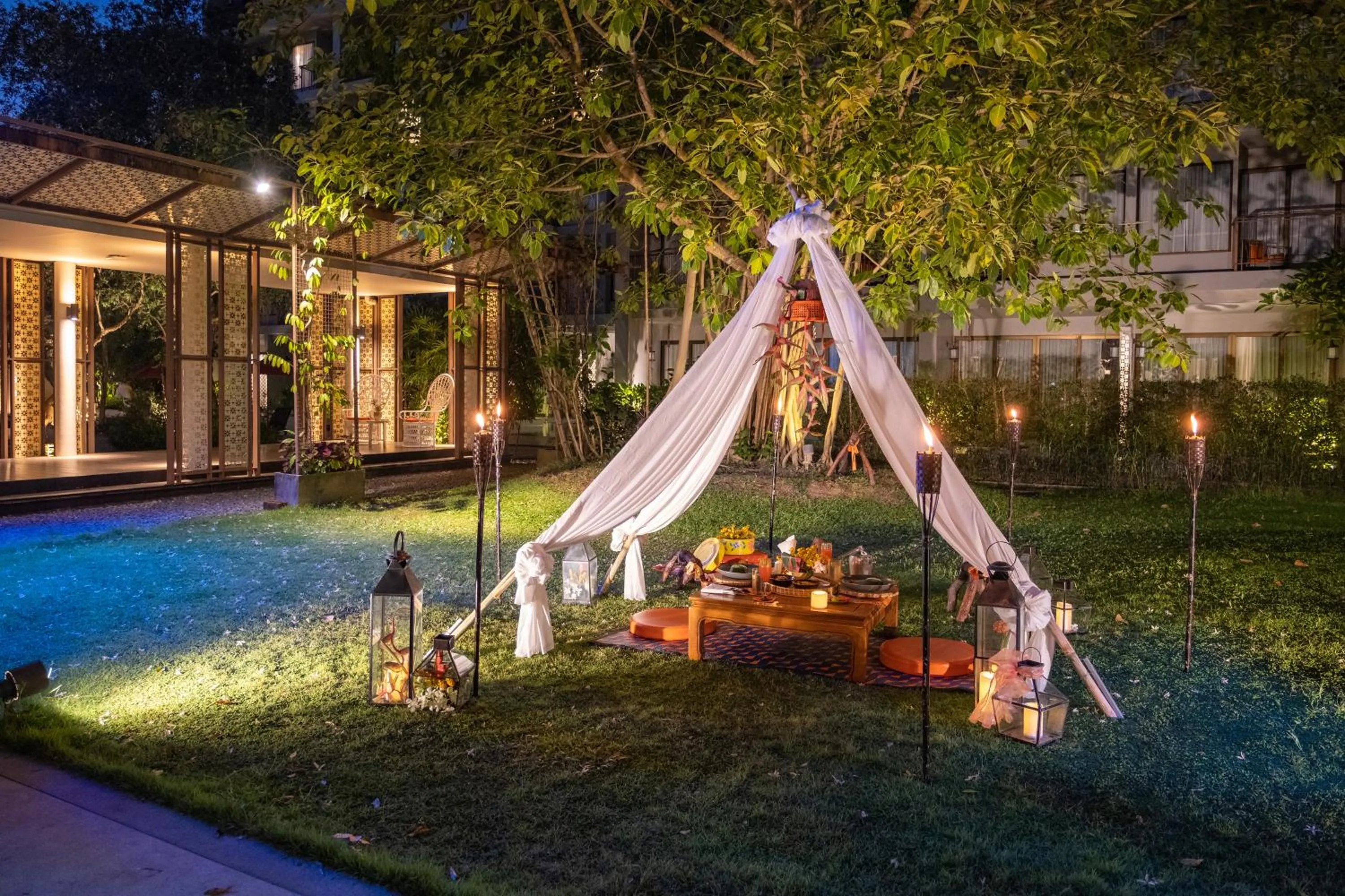 Restaurant/places to eat in Proud Phuket, Naiyang Beach