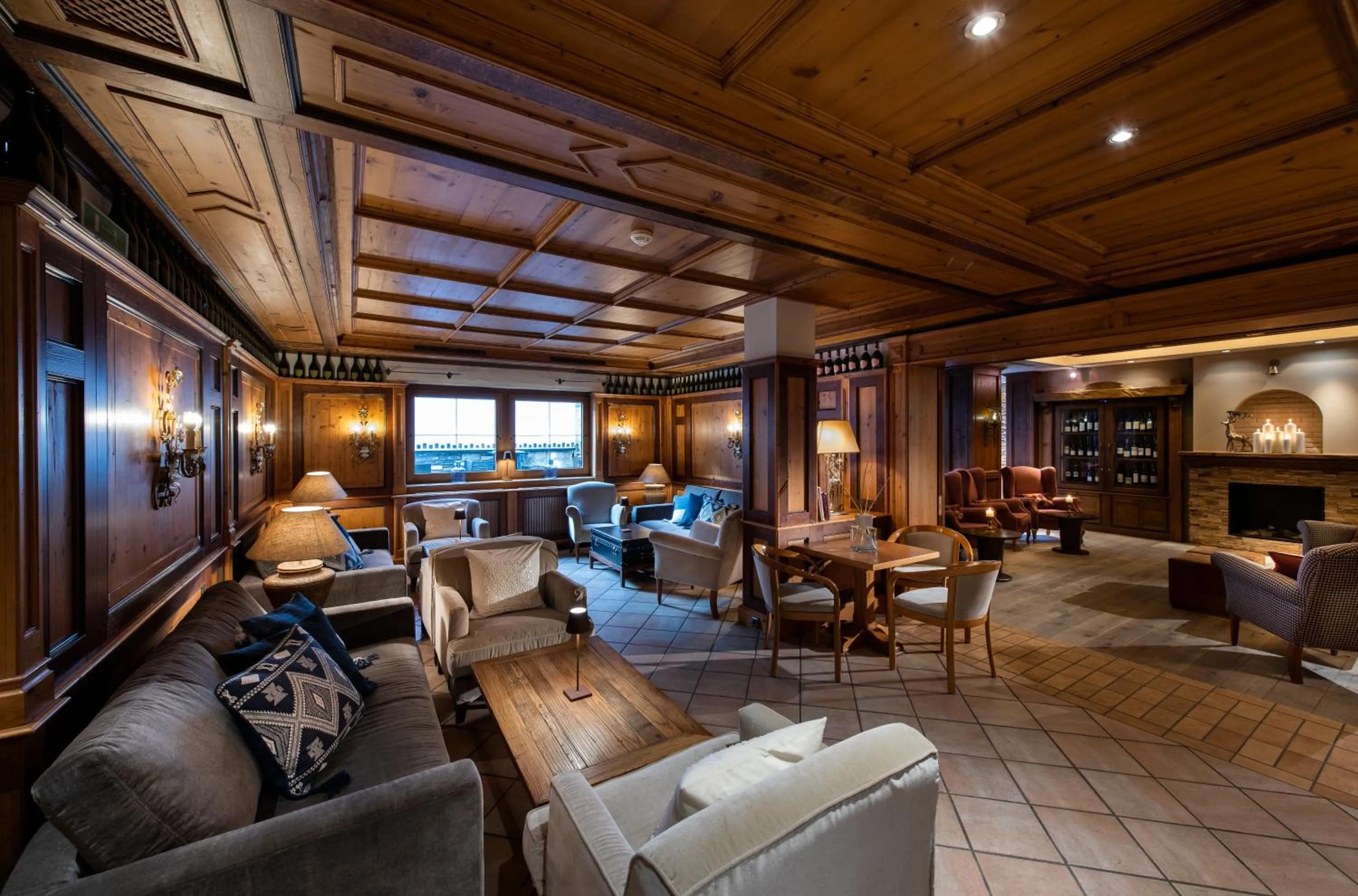 Lobby or reception in MANNI das Hotel