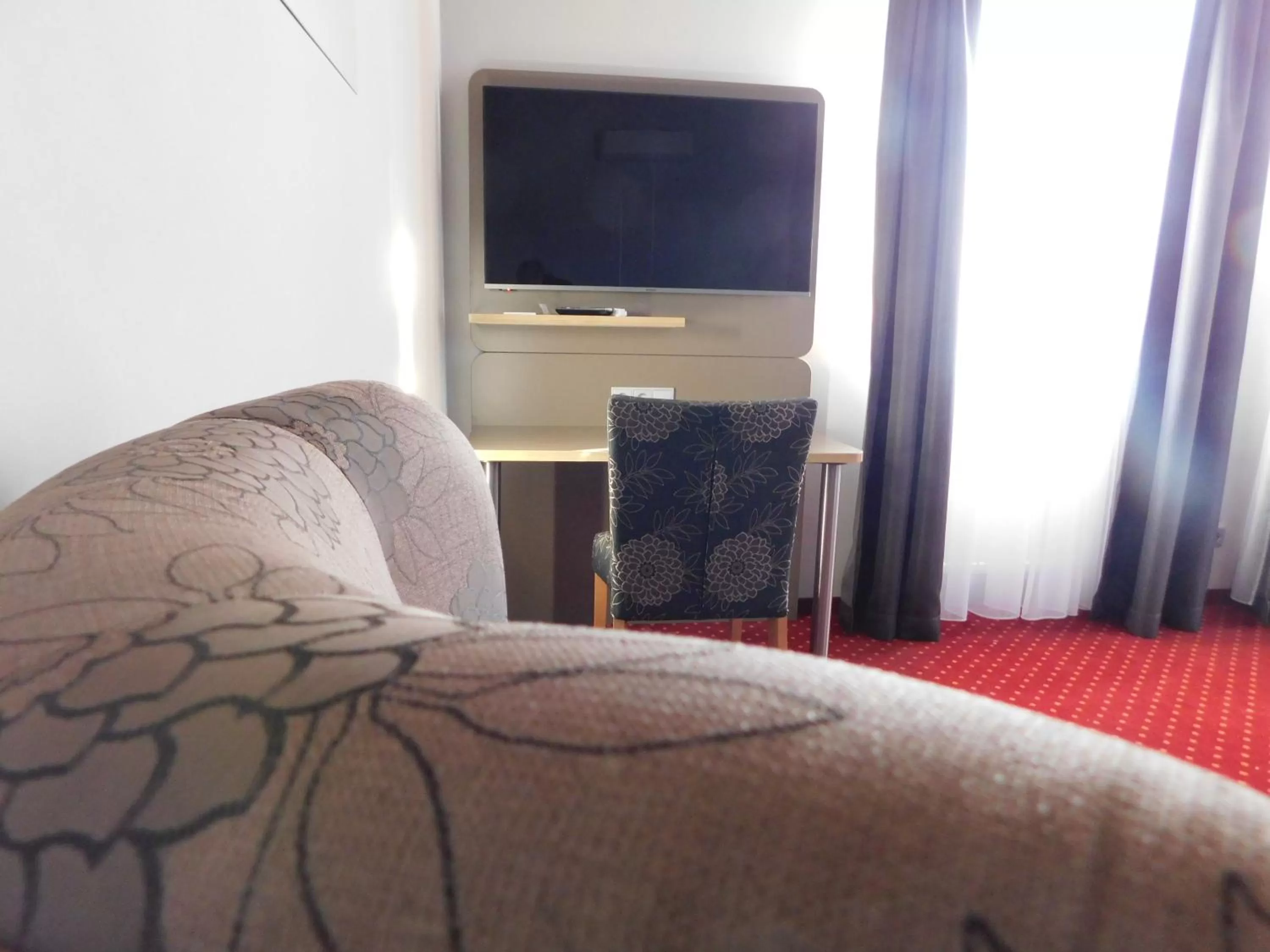 TV and multimedia in Hotel KonradP Holzkirchen