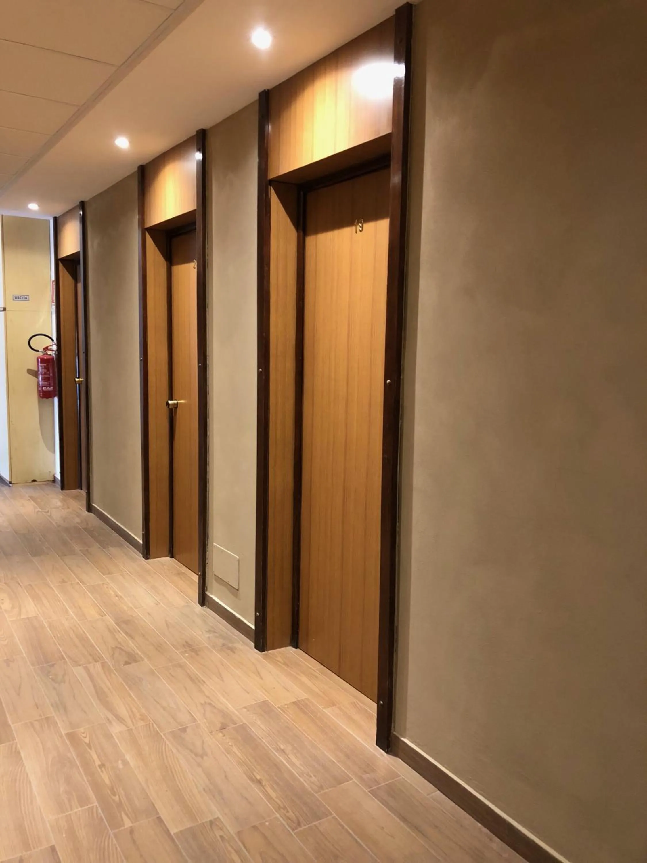 Decorative detail in Albergo Corvetto Corso Lodi