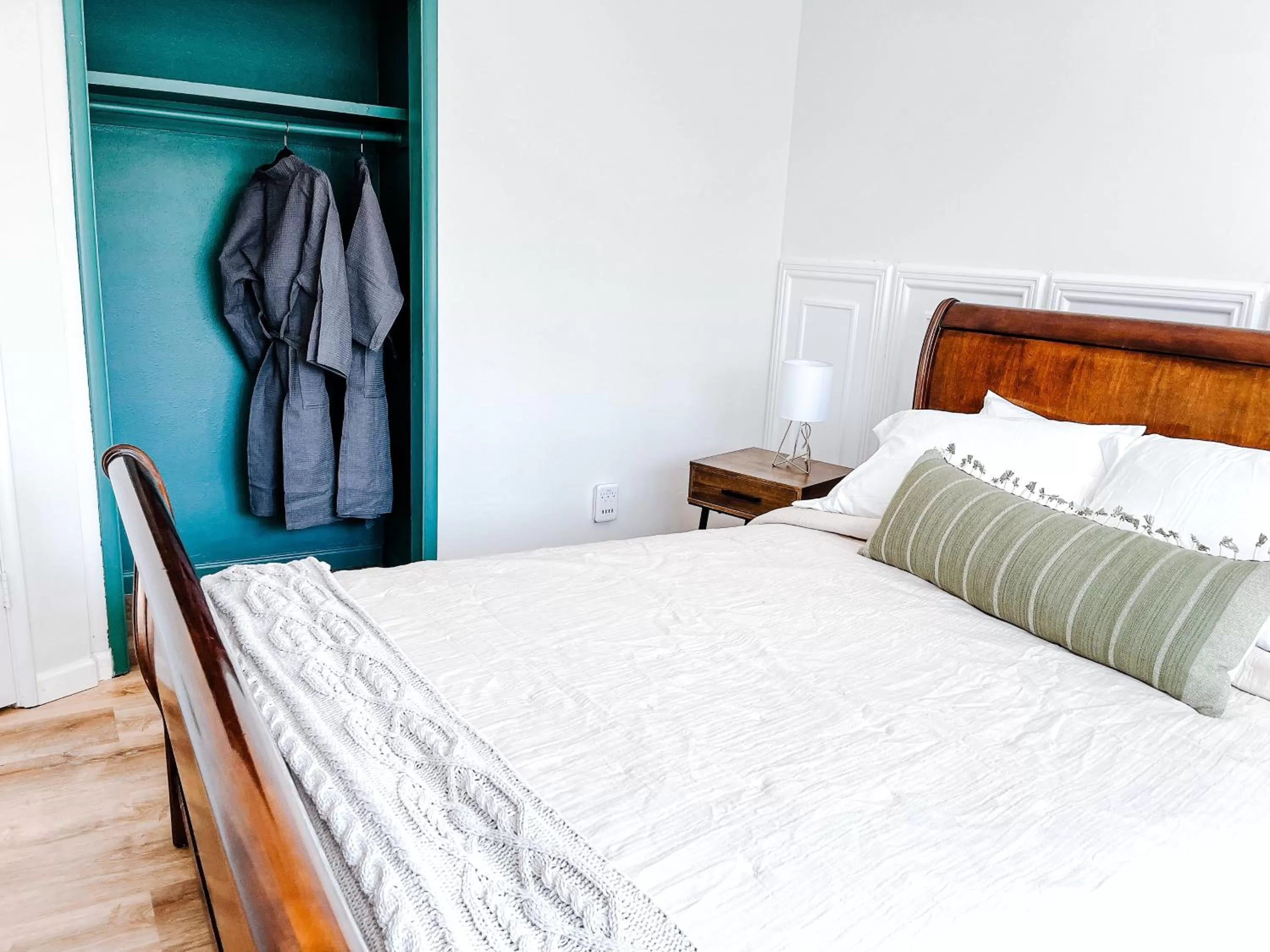 Bed in SunStar Alaska Bed and Breakfast LLC