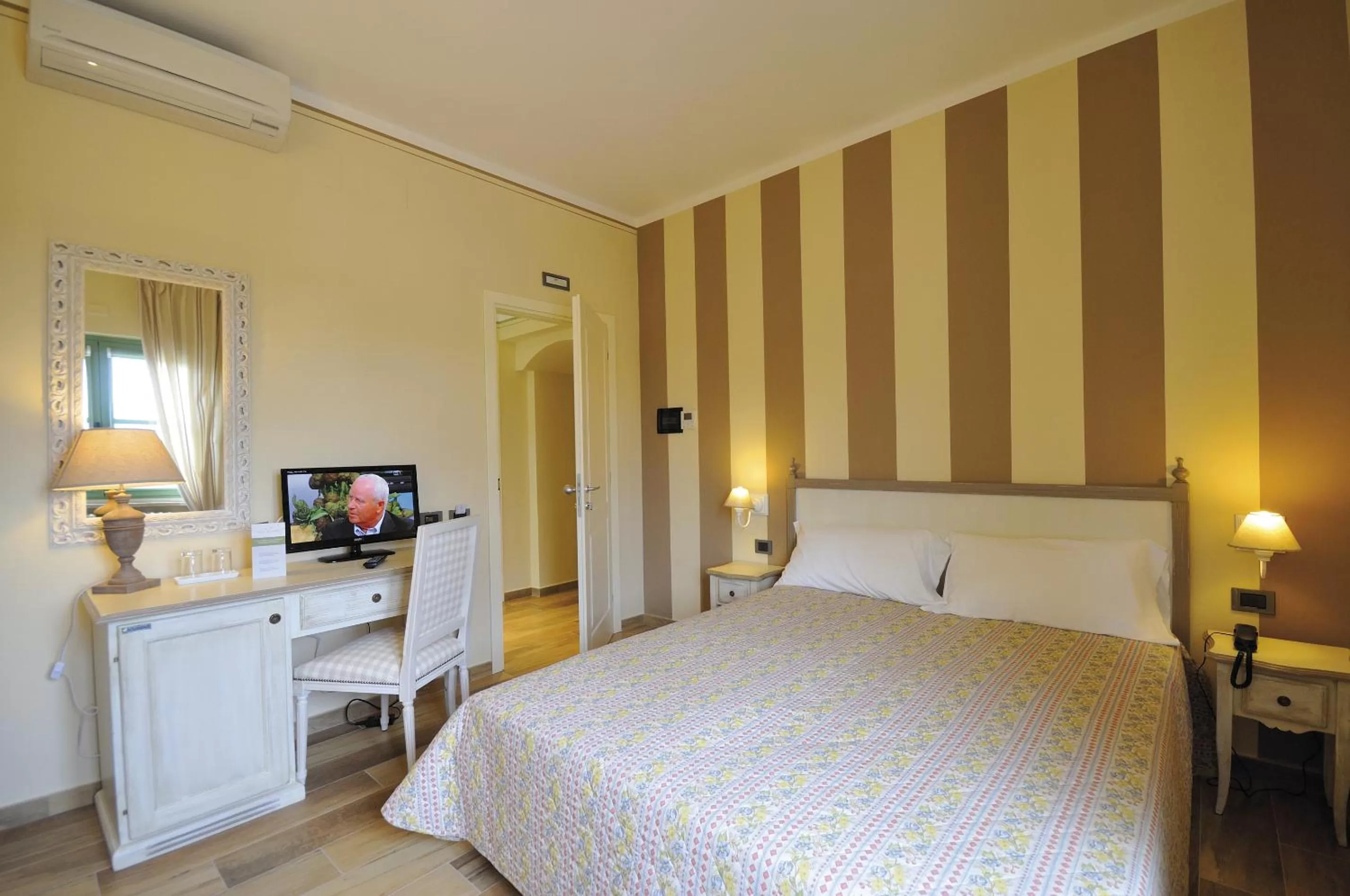 Photo of the whole room in Hotel Dei Conti