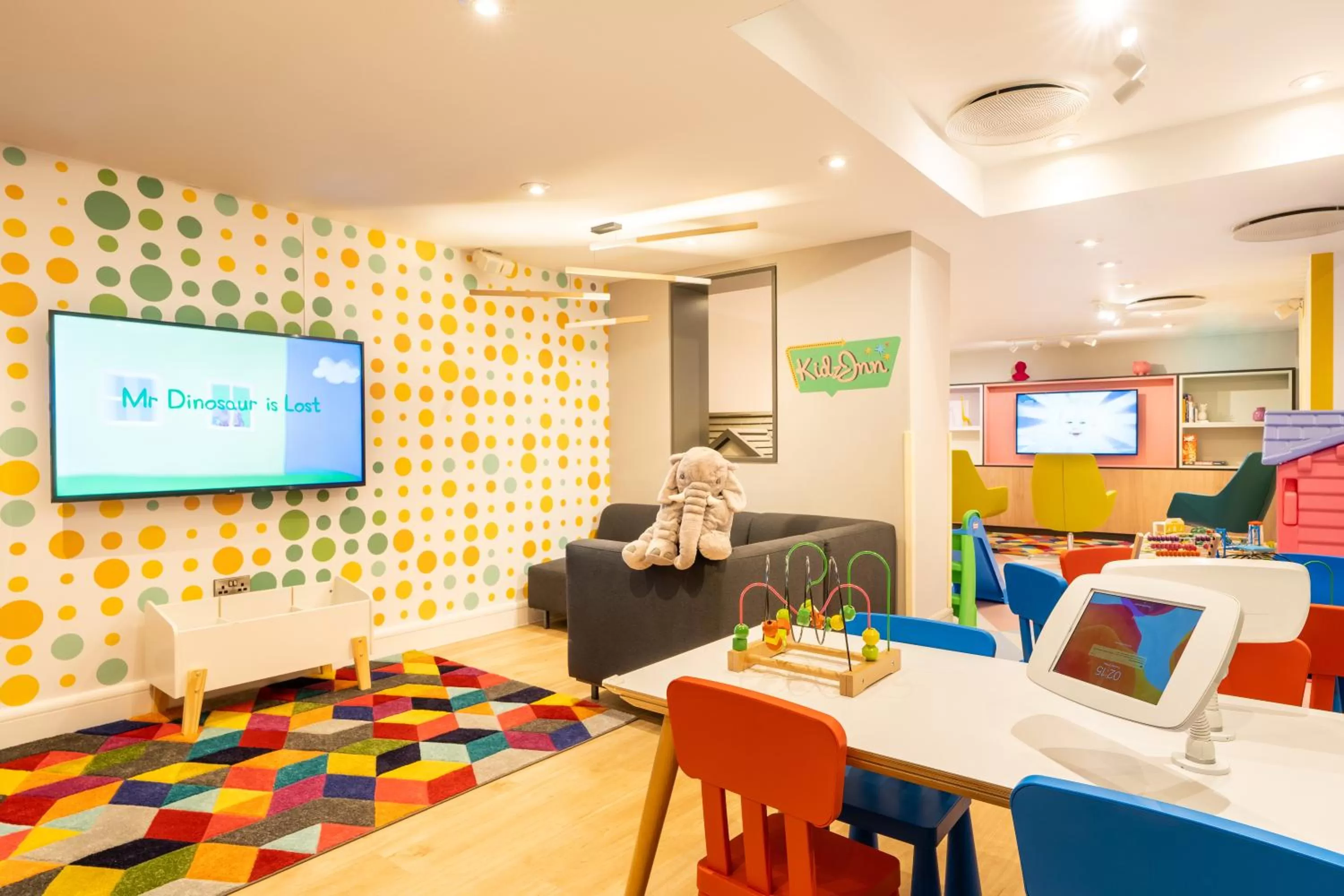 children in Holiday Inn Southampton Eastleigh by IHG