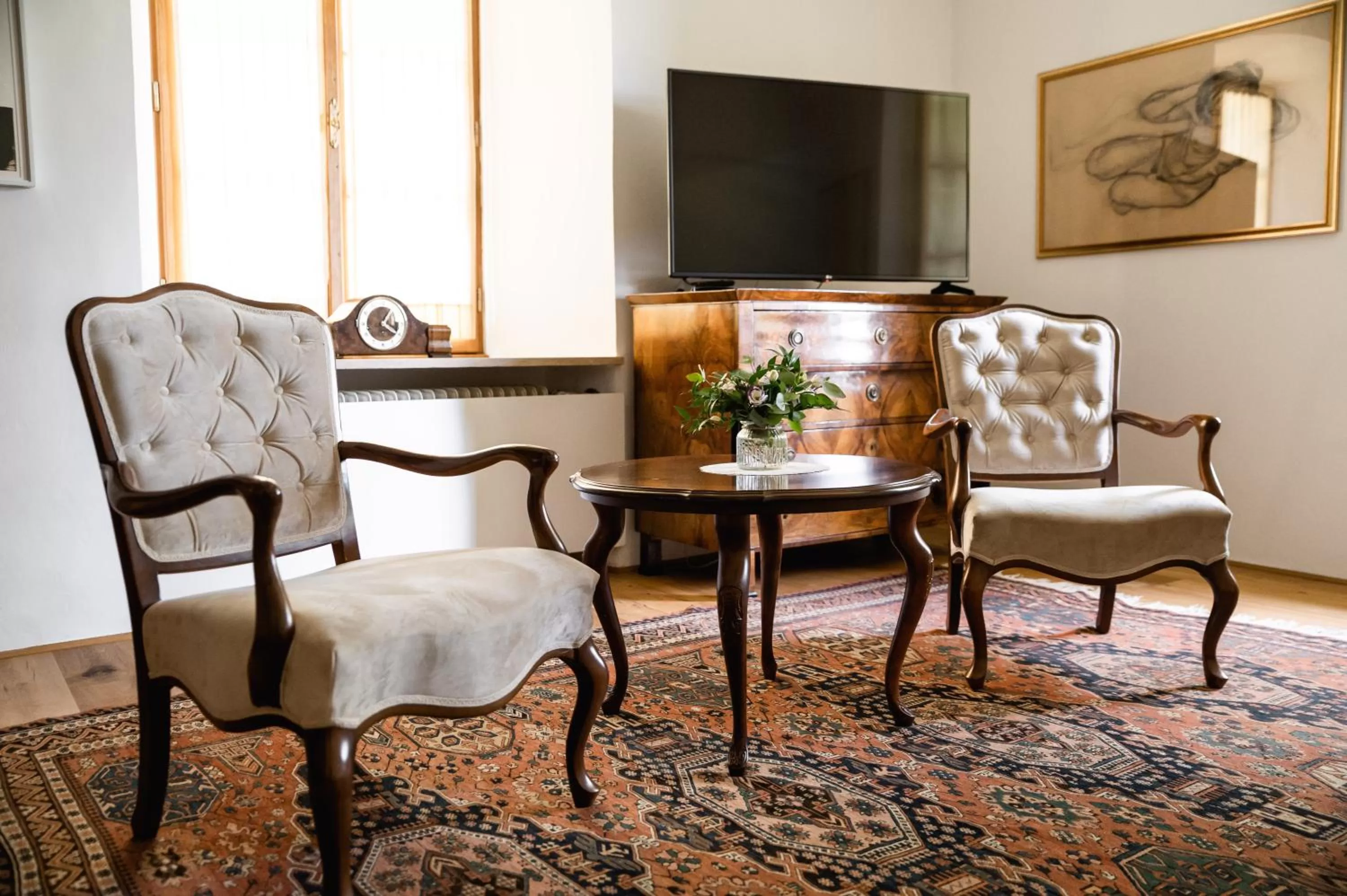 TV and multimedia in Grad Strmol