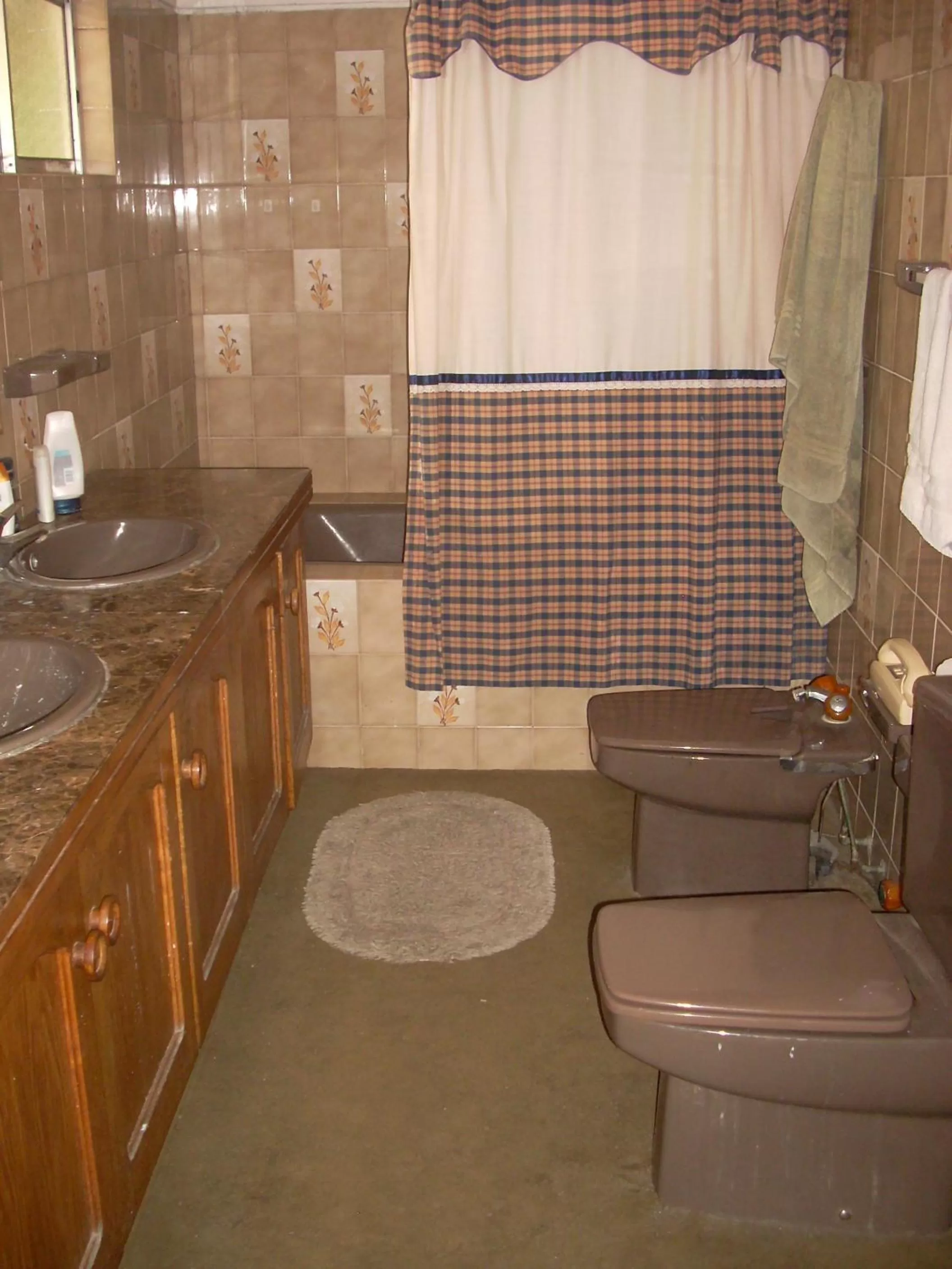 Bathroom in My Father's House Bed & Breakfast