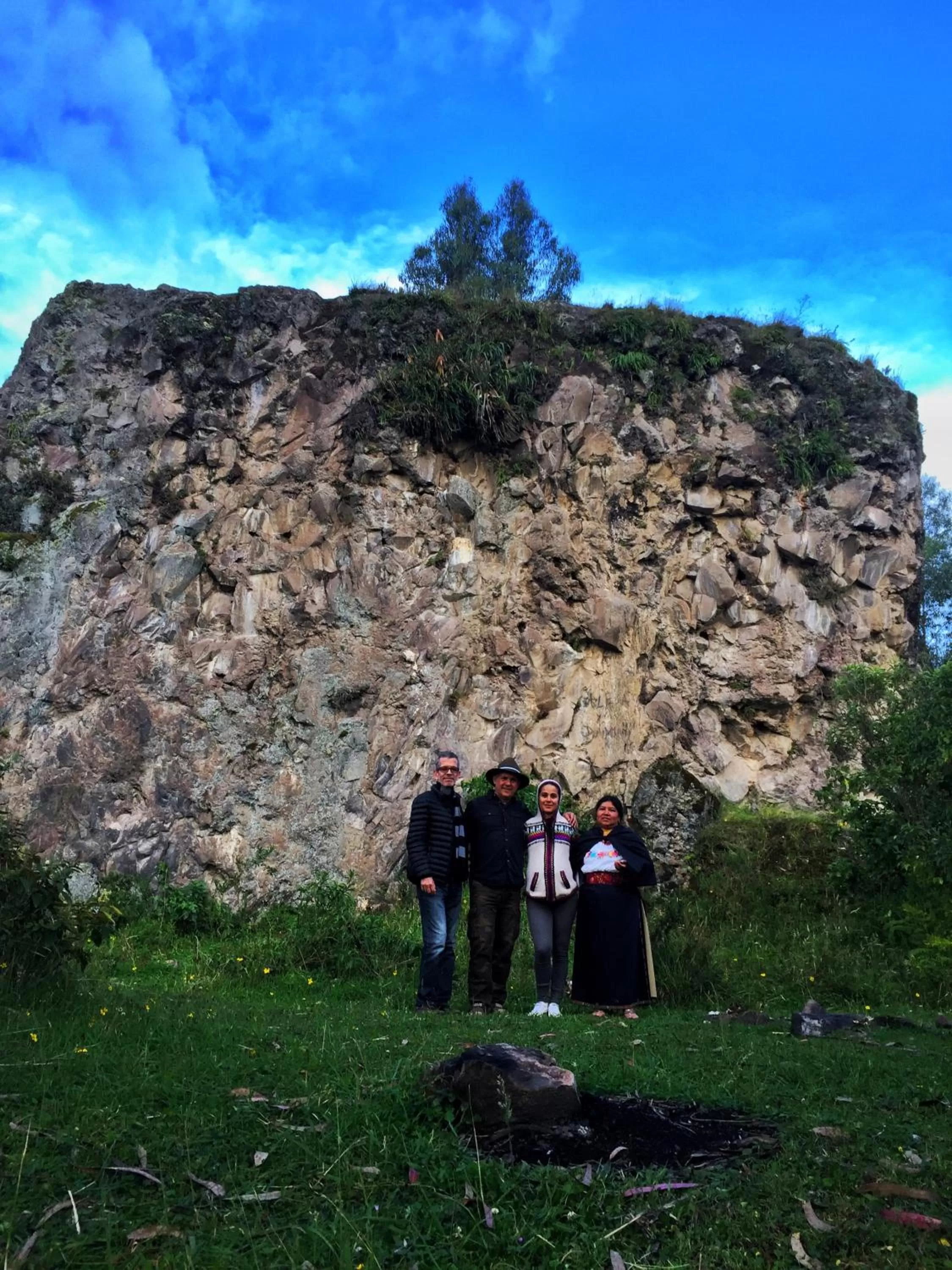 People in El Tio Hostal