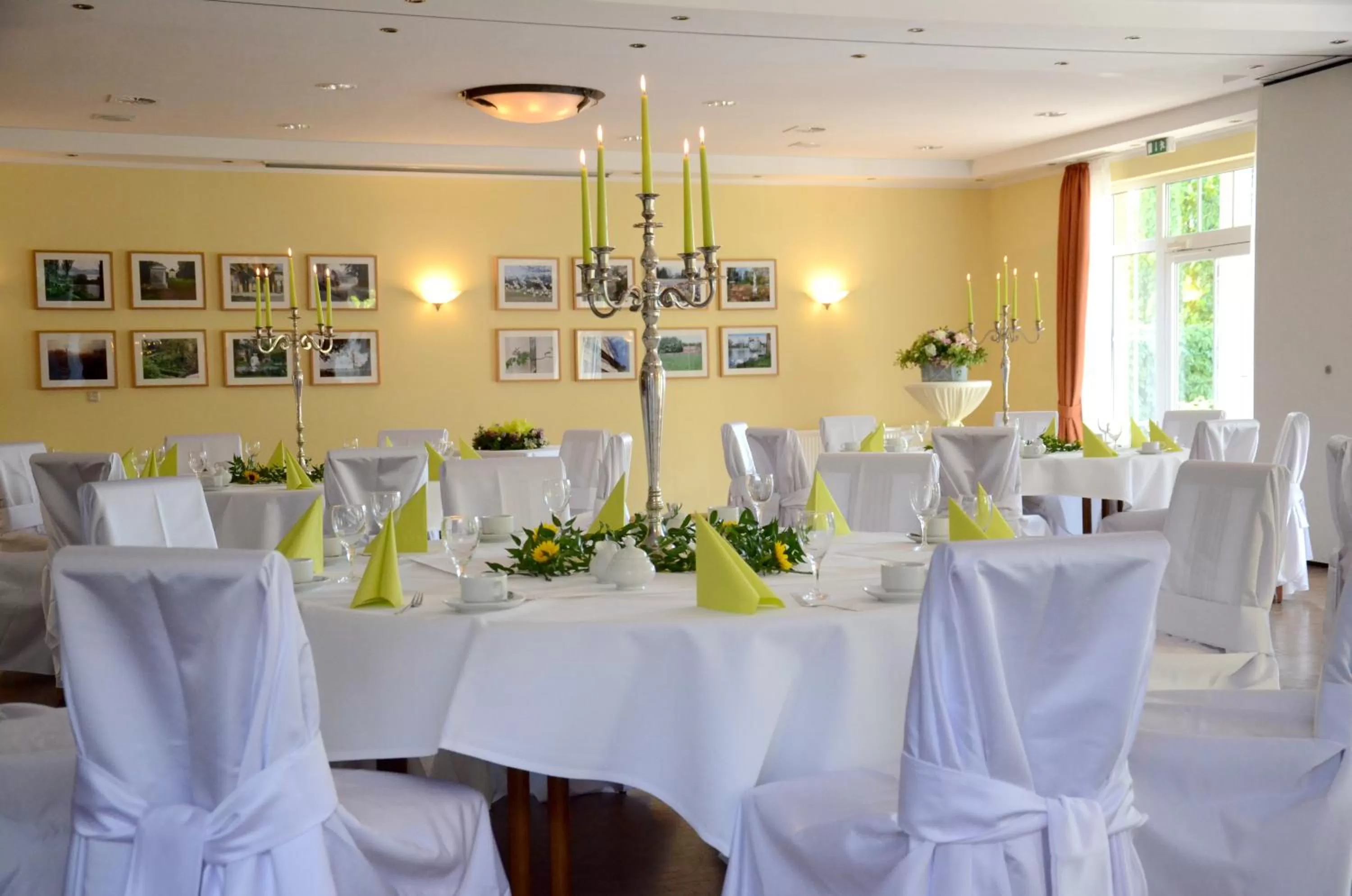 Restaurant/places to eat in Hotel Landhaus Wörlitzer Hof