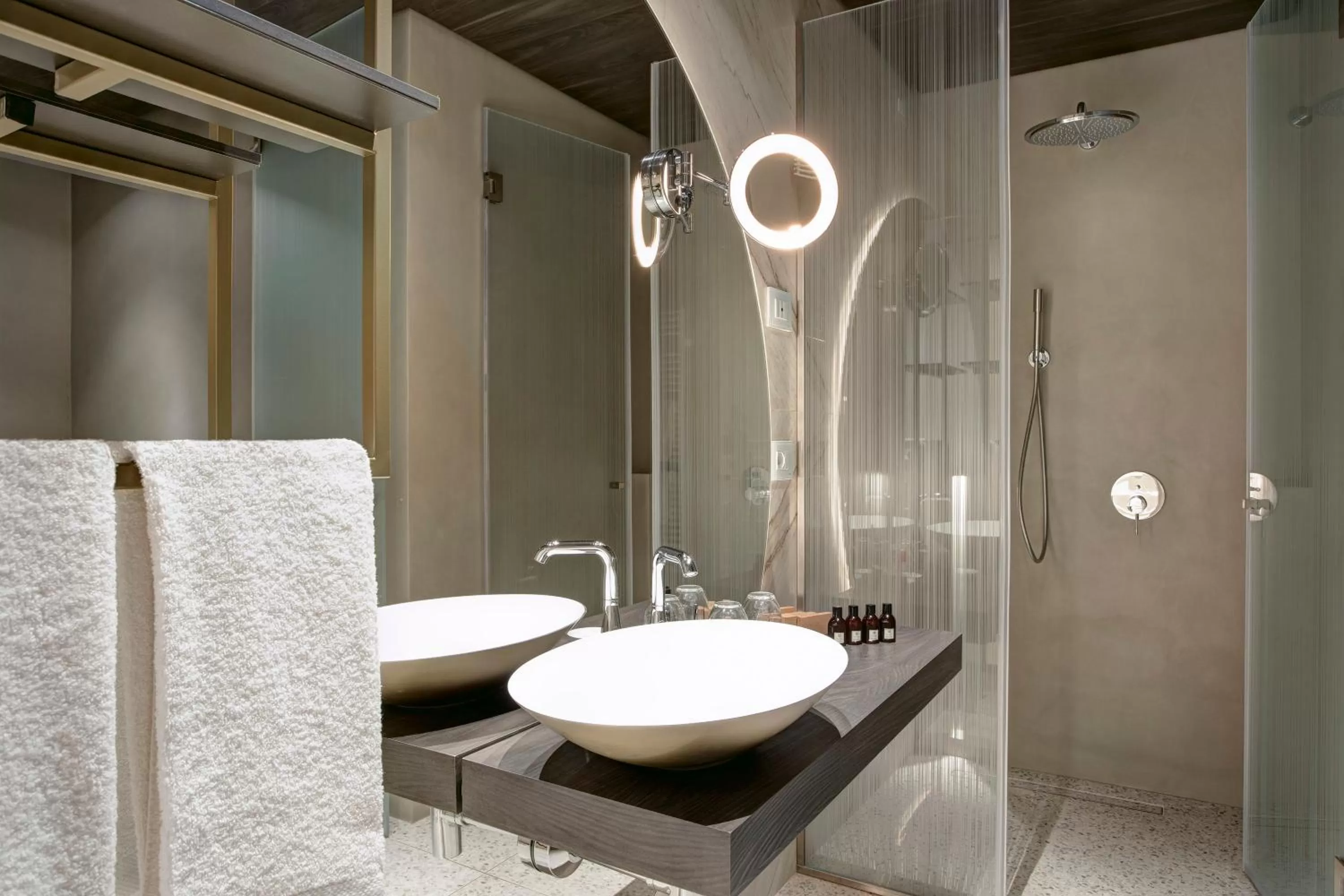 Bathroom in Grand Hotel Duchi d'Aosta