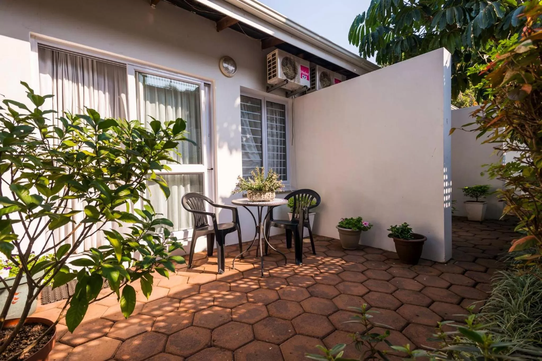 Garden in Flamingo Rocks